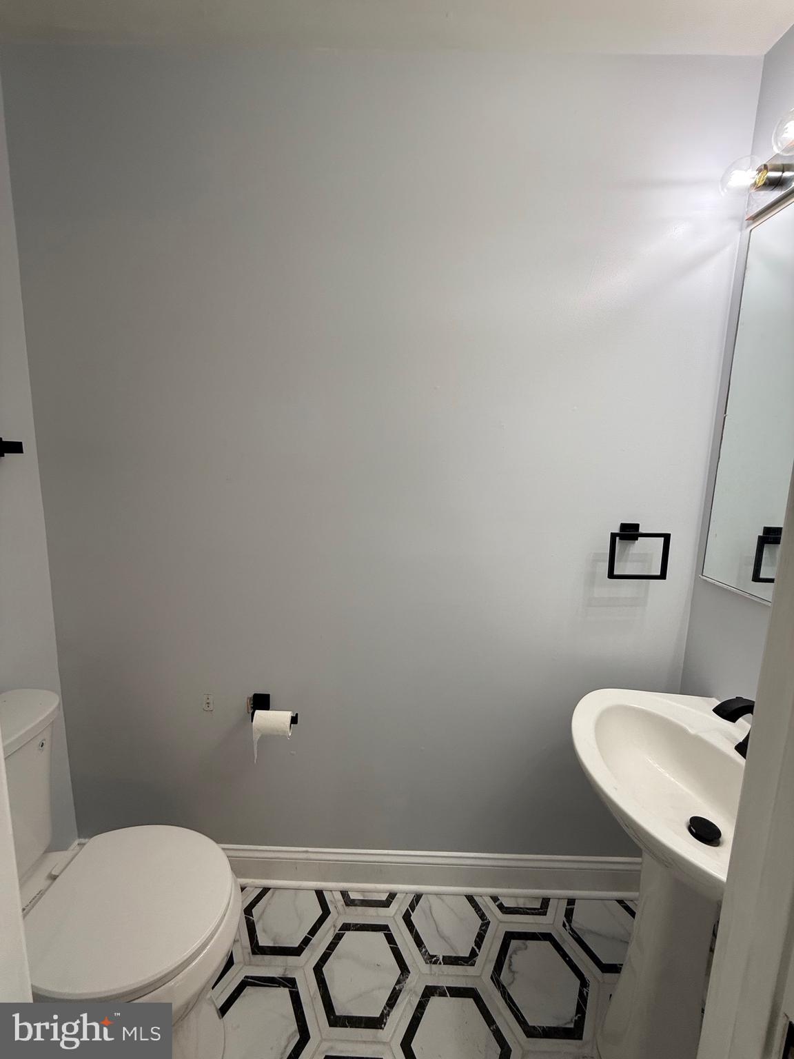 4003 BLAKNEY LANE SE