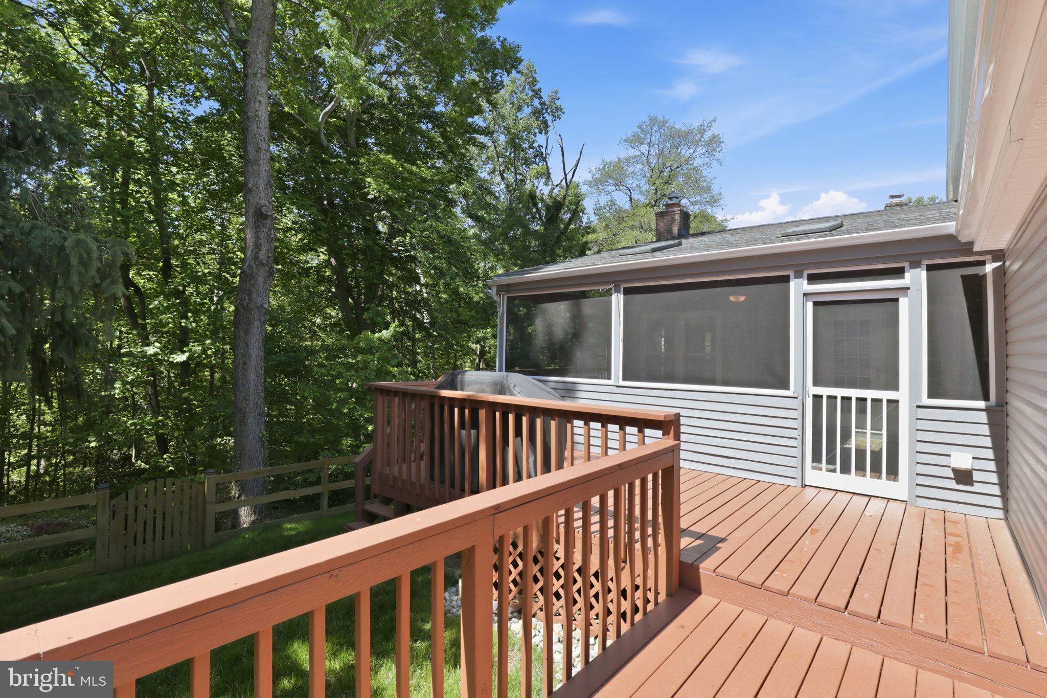 ANNAPOLIS LANDING - Residential