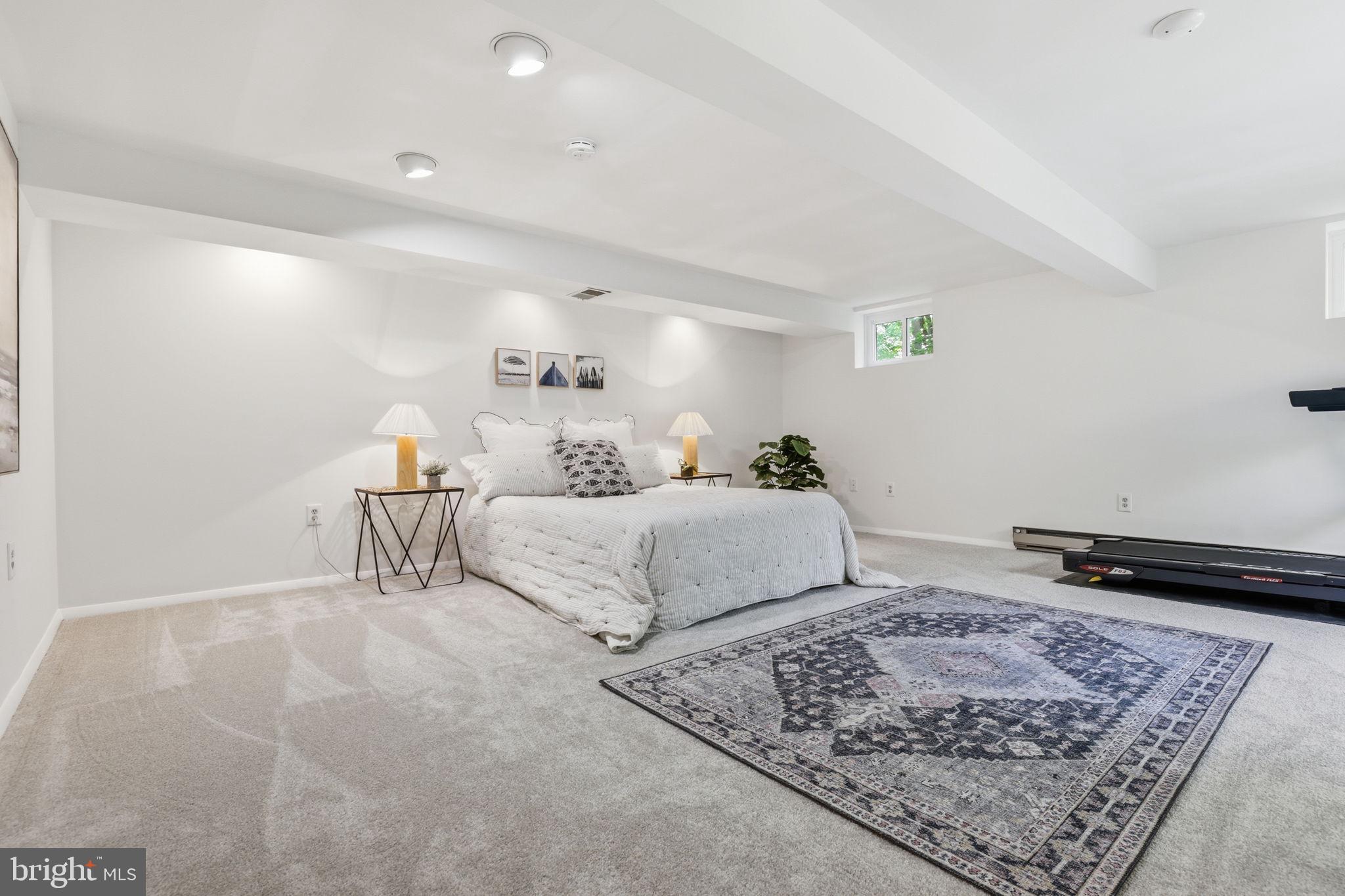 ANNAPOLIS LANDING - Residential