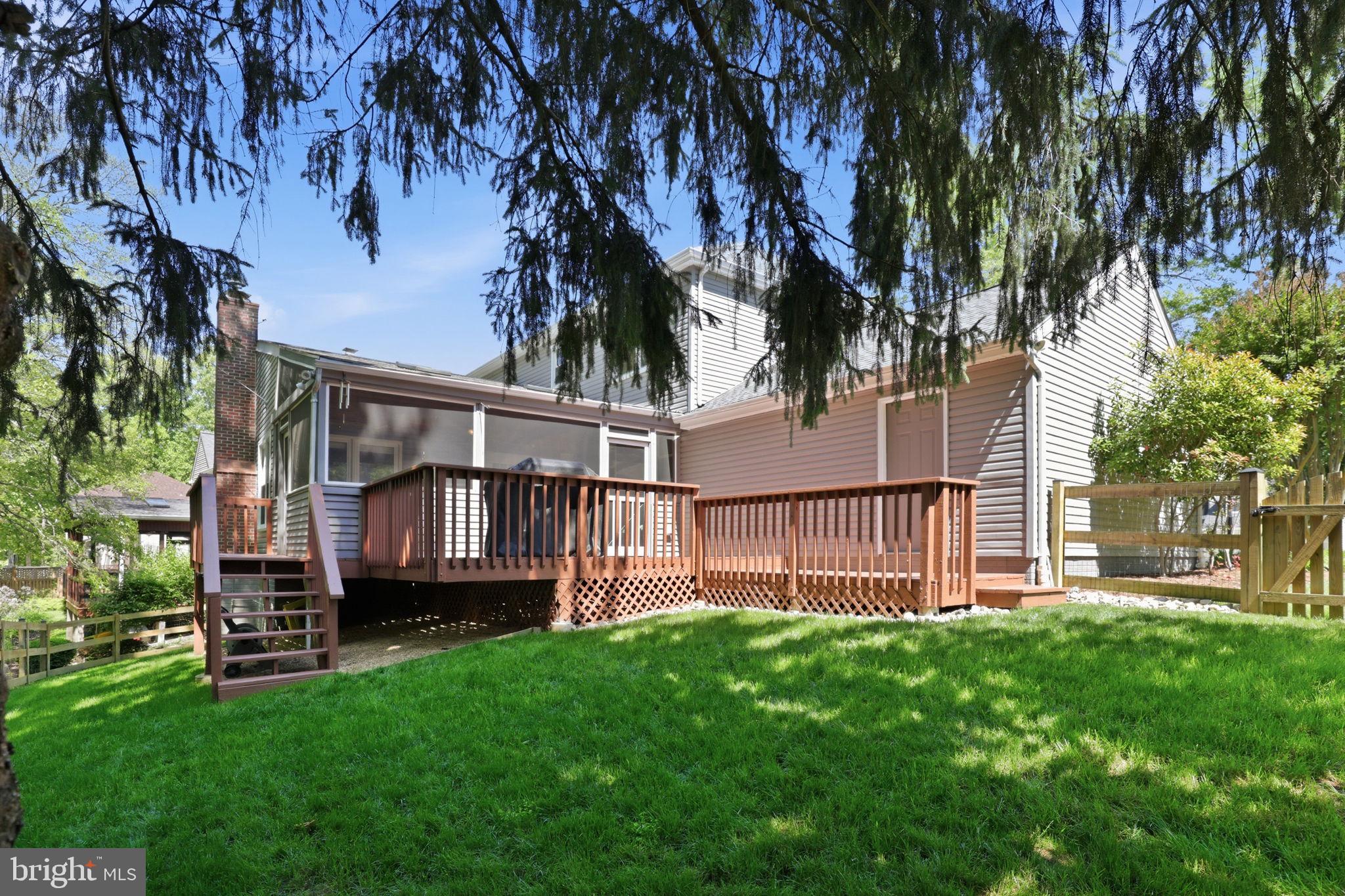ANNAPOLIS LANDING - Residential
