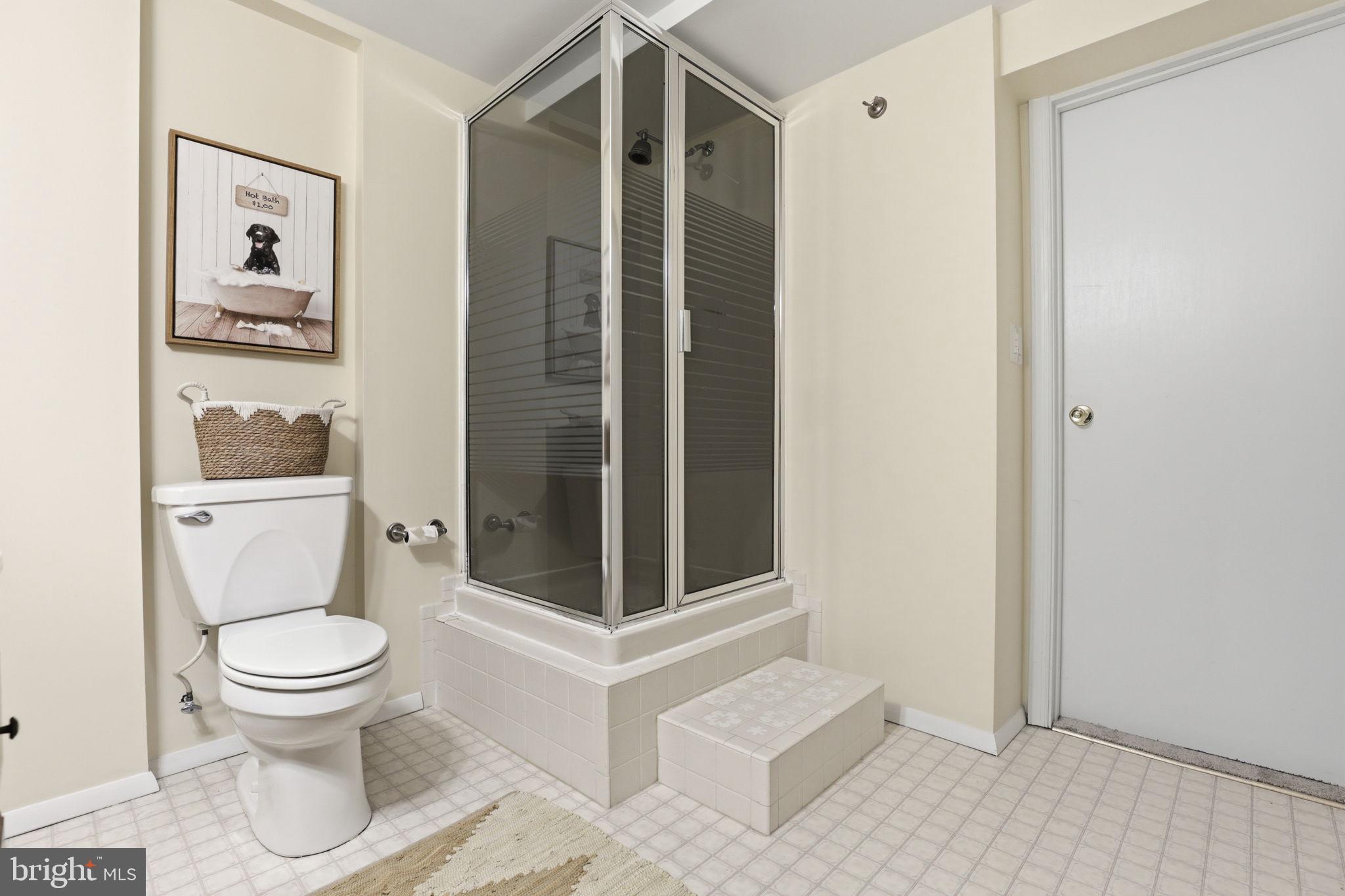 ANNAPOLIS LANDING - Residential