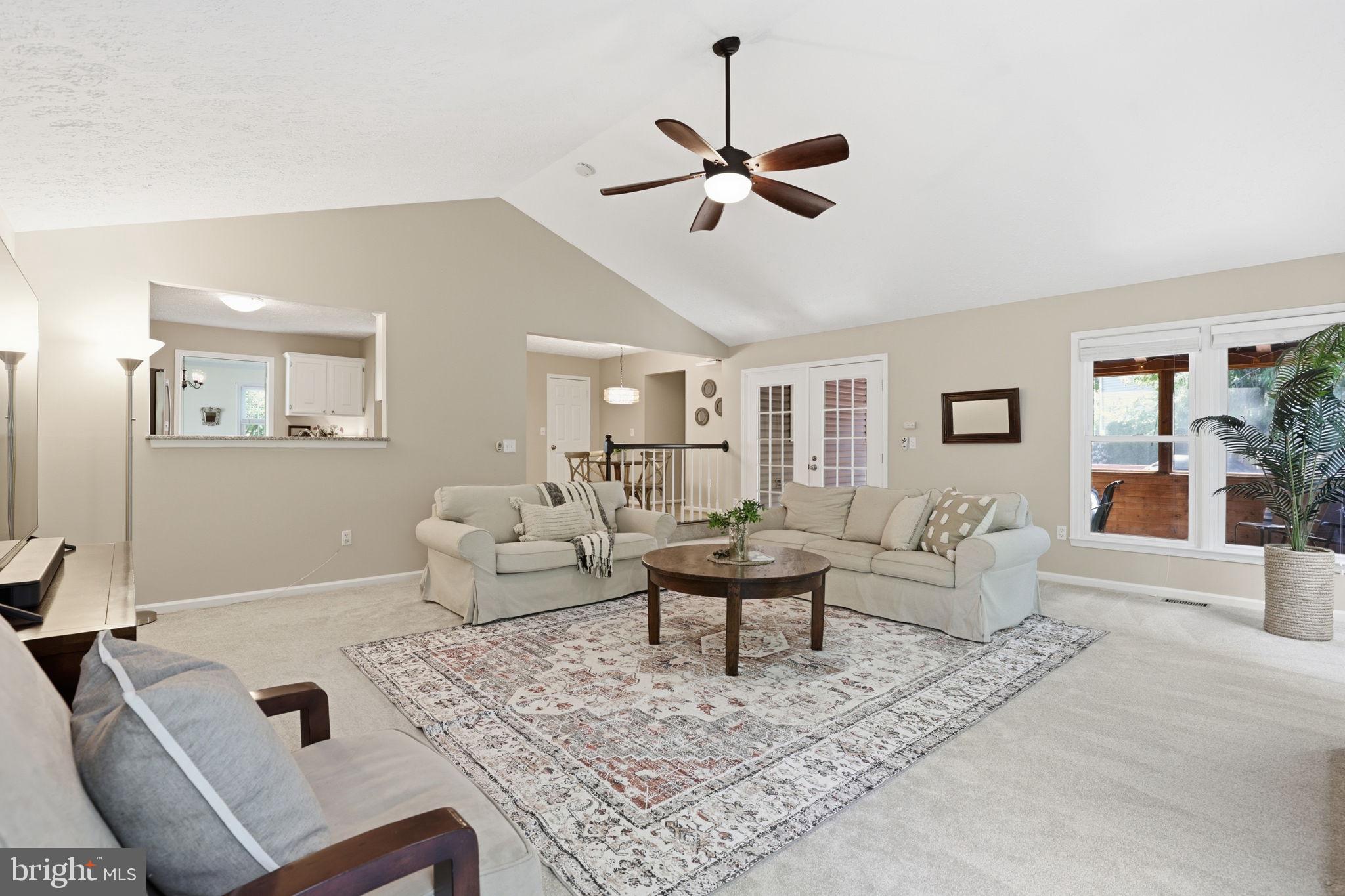 ANNAPOLIS LANDING - Residential