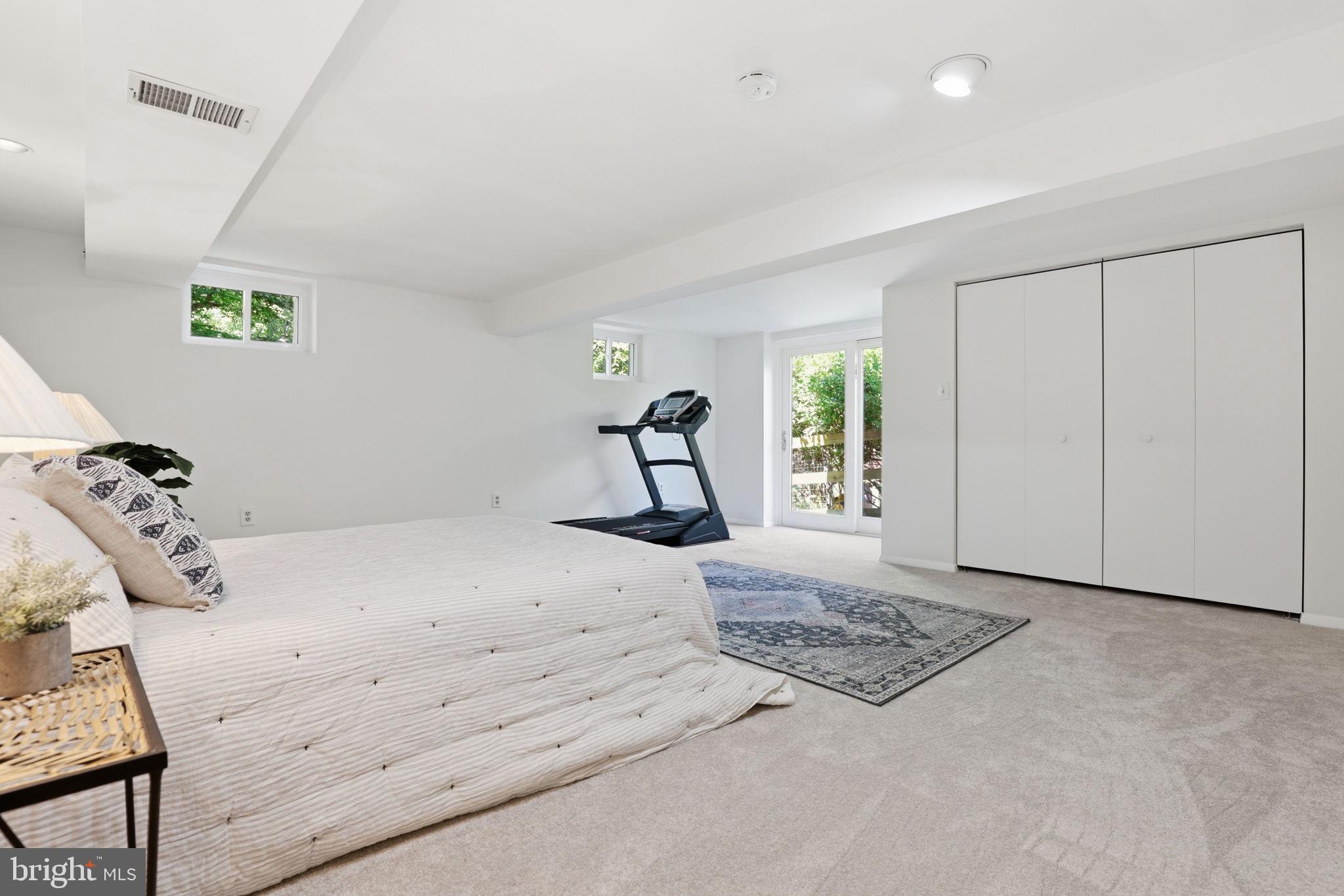 ANNAPOLIS LANDING - Residential