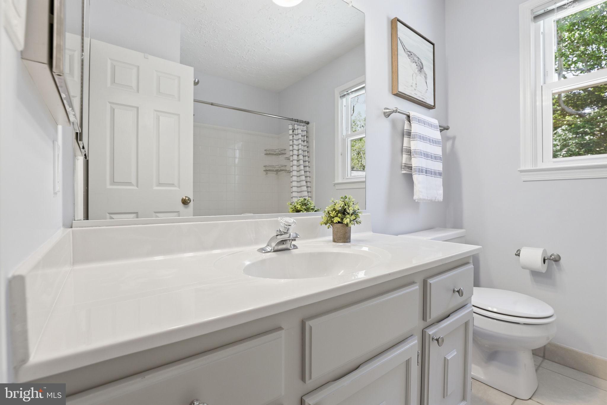ANNAPOLIS LANDING - Residential