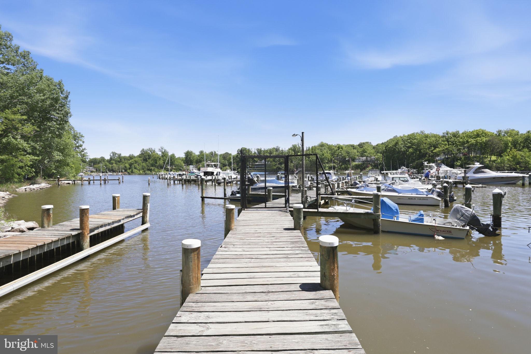 ANNAPOLIS LANDING - Residential
