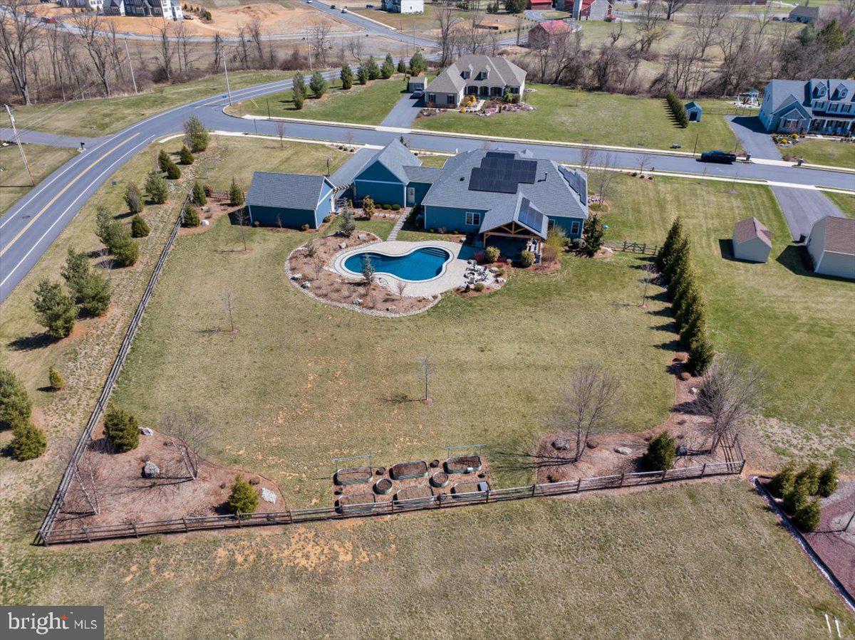 GREEN VALLEY CROSS - Residential