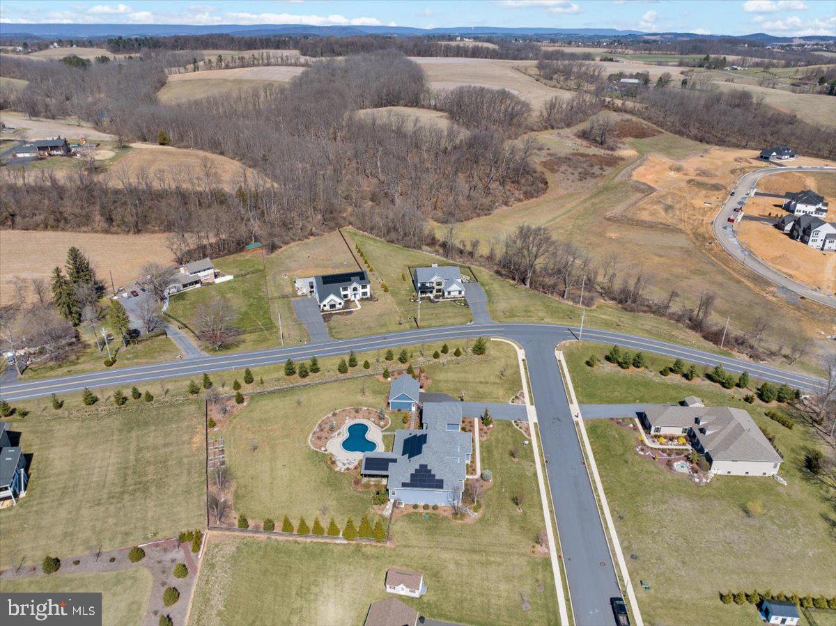 GREEN VALLEY CROSS - Residential