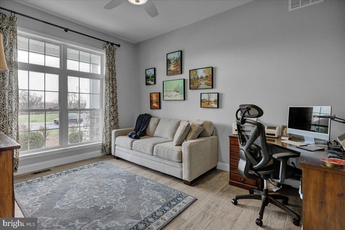 GREEN VALLEY CROSS - Residential