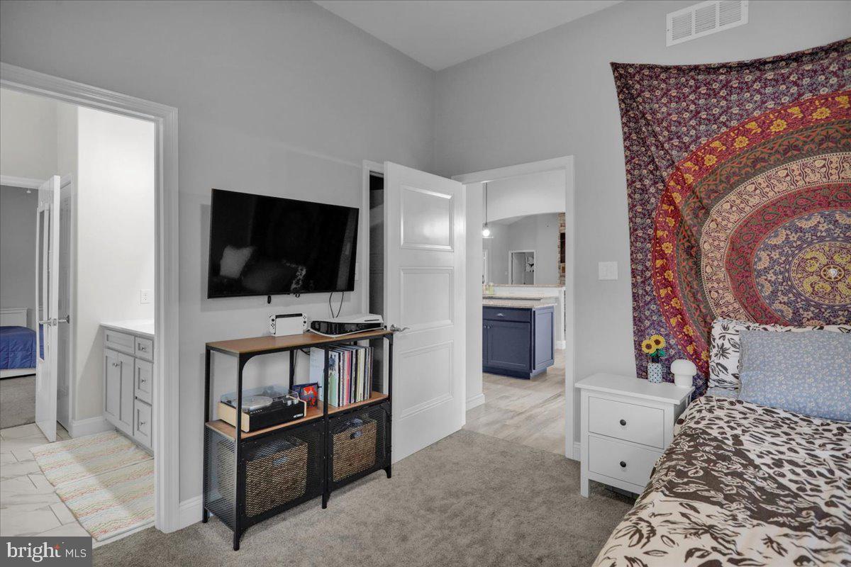 GREEN VALLEY CROSS - Residential