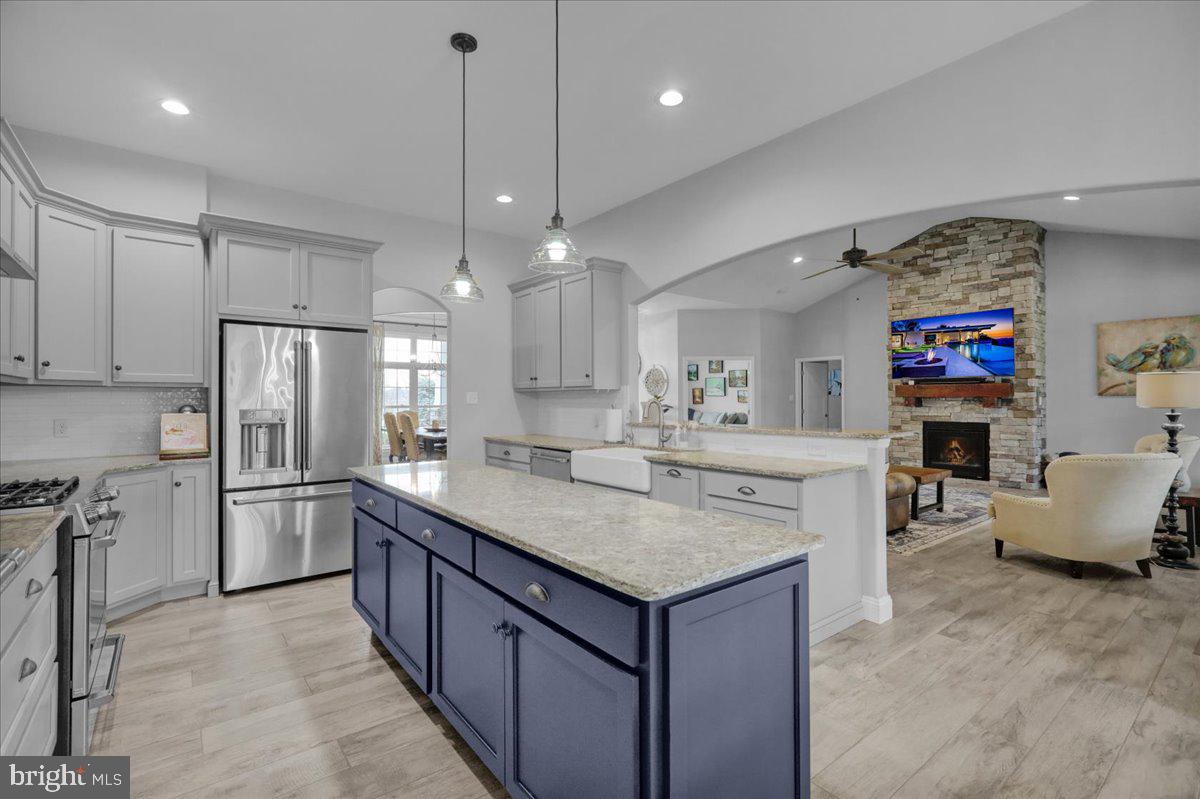 GREEN VALLEY CROSS - Residential