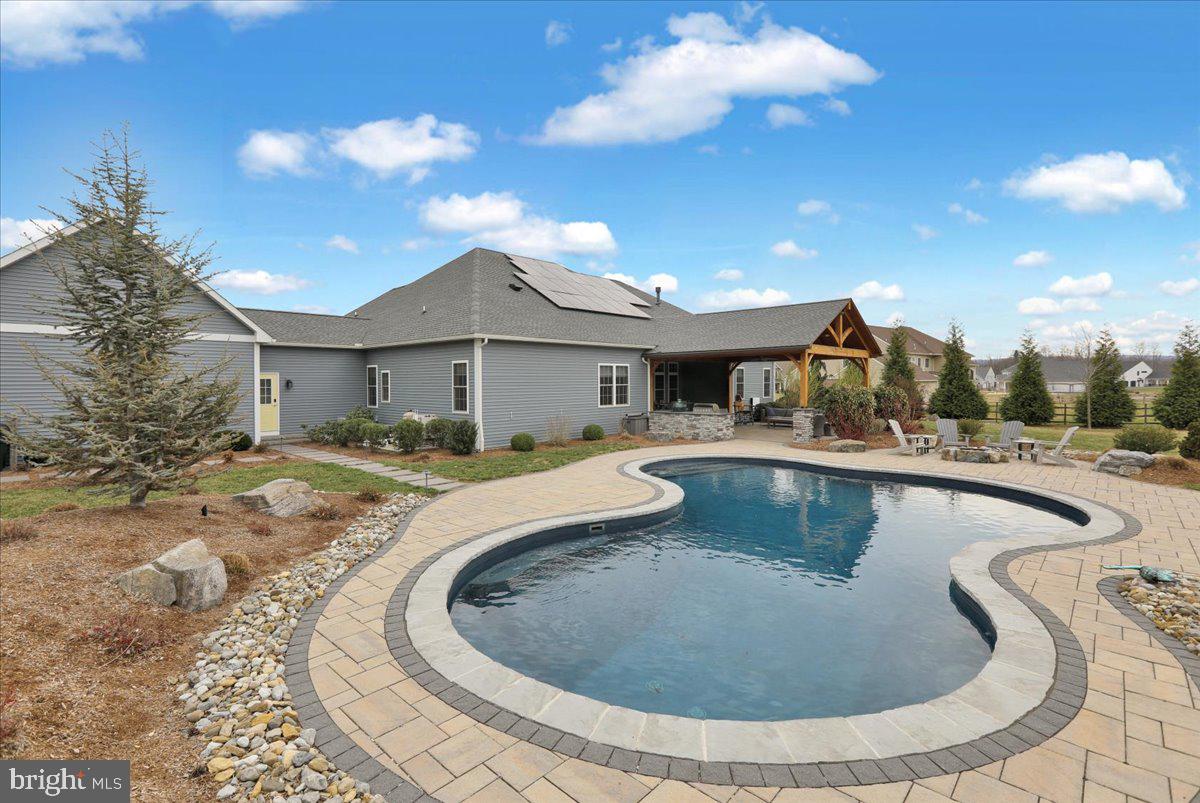 GREEN VALLEY CROSS - Residential