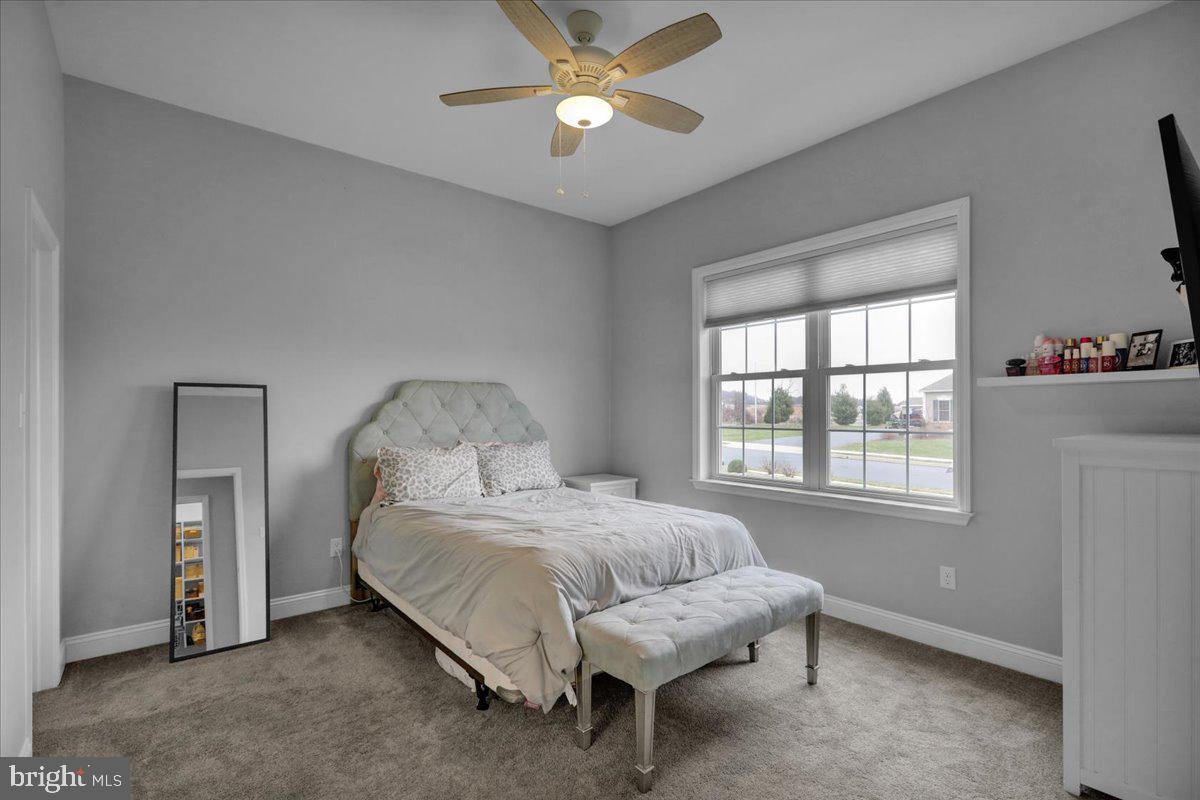 GREEN VALLEY CROSS - Residential