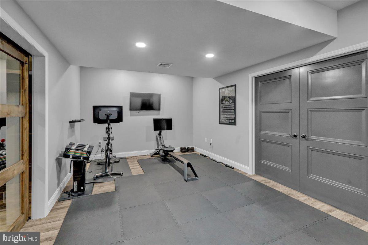 GREEN VALLEY CROSS - Residential