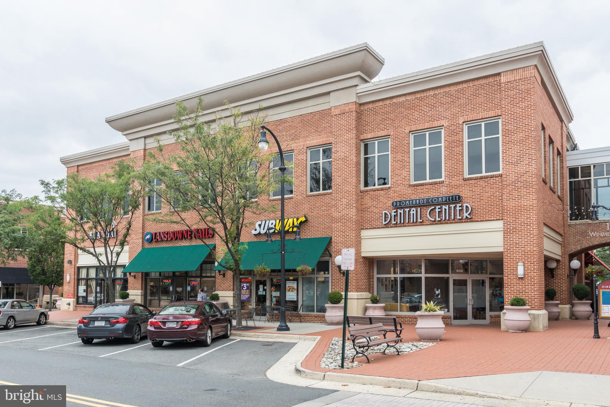 LANSDOWNE TOWN CENTER - Residential