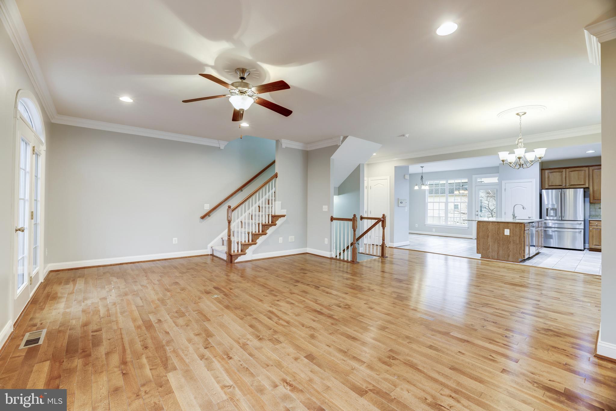 LANSDOWNE TOWN CENTER - Residential