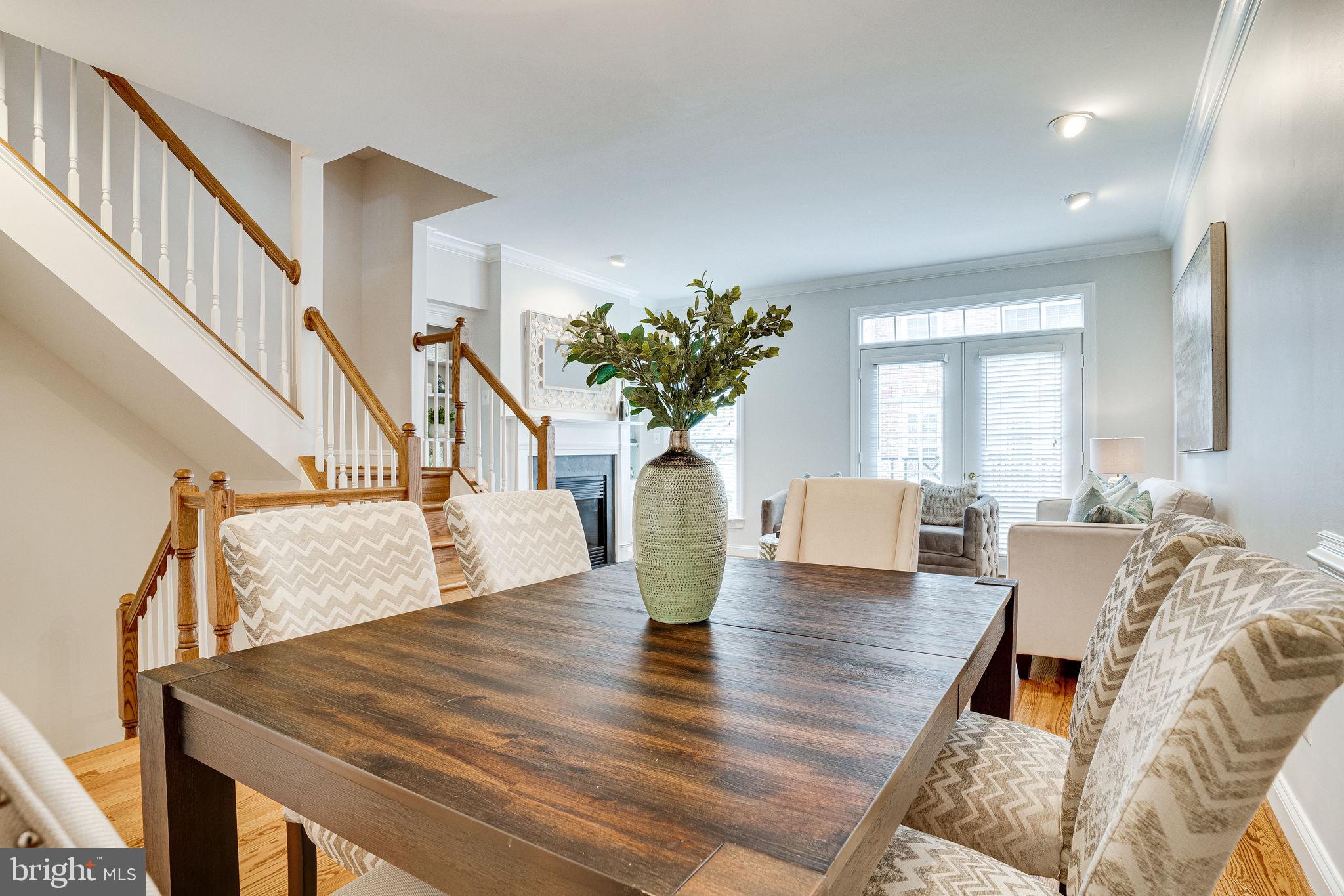 RIVERGATE - Residential