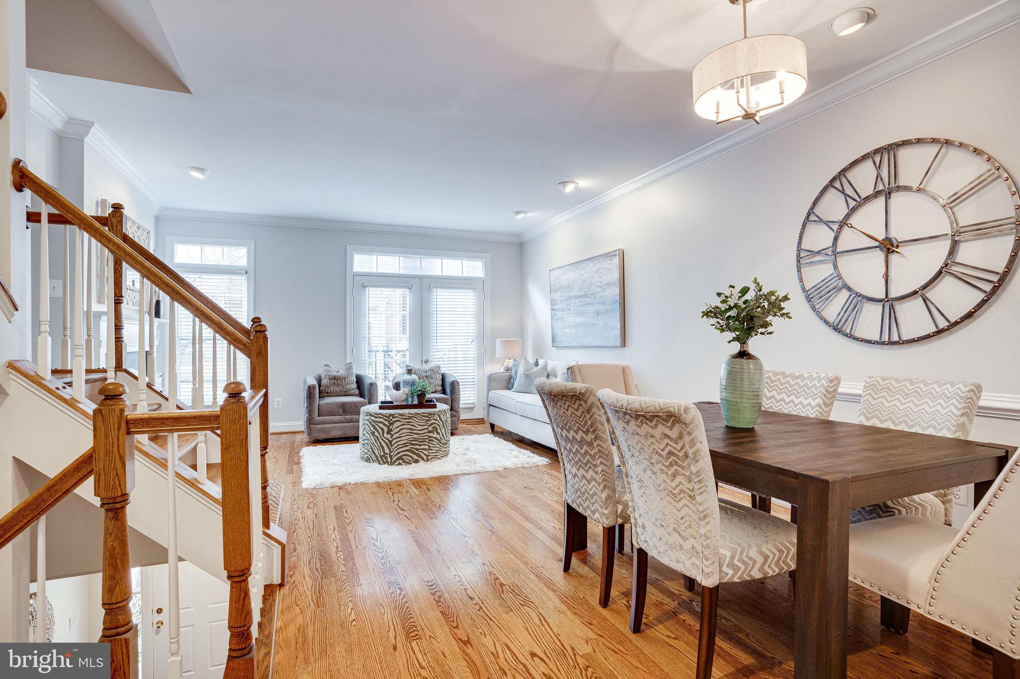 RIVERGATE - Residential