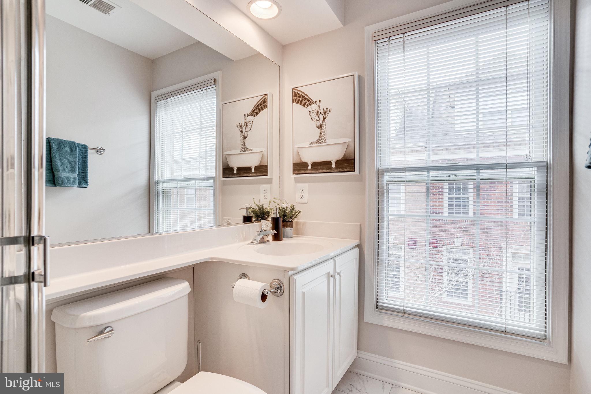 RIVERGATE - Residential