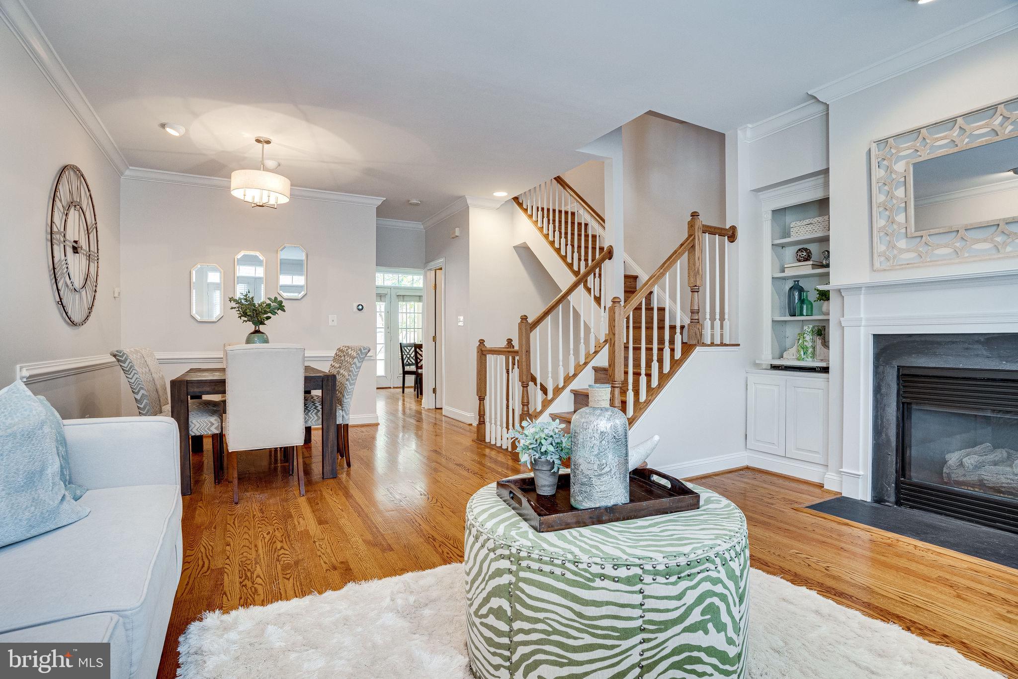 RIVERGATE - Residential