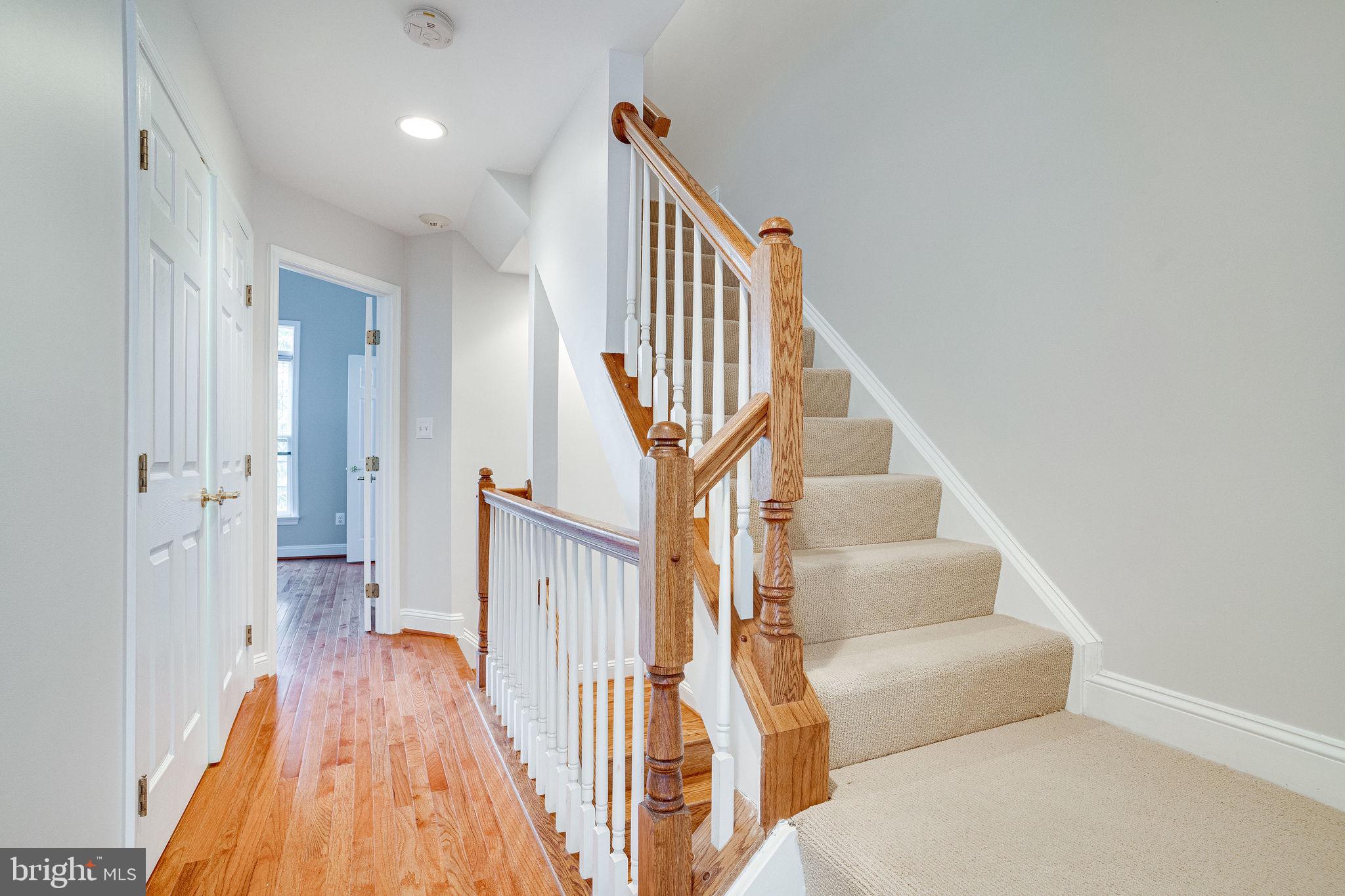 RIVERGATE - Residential