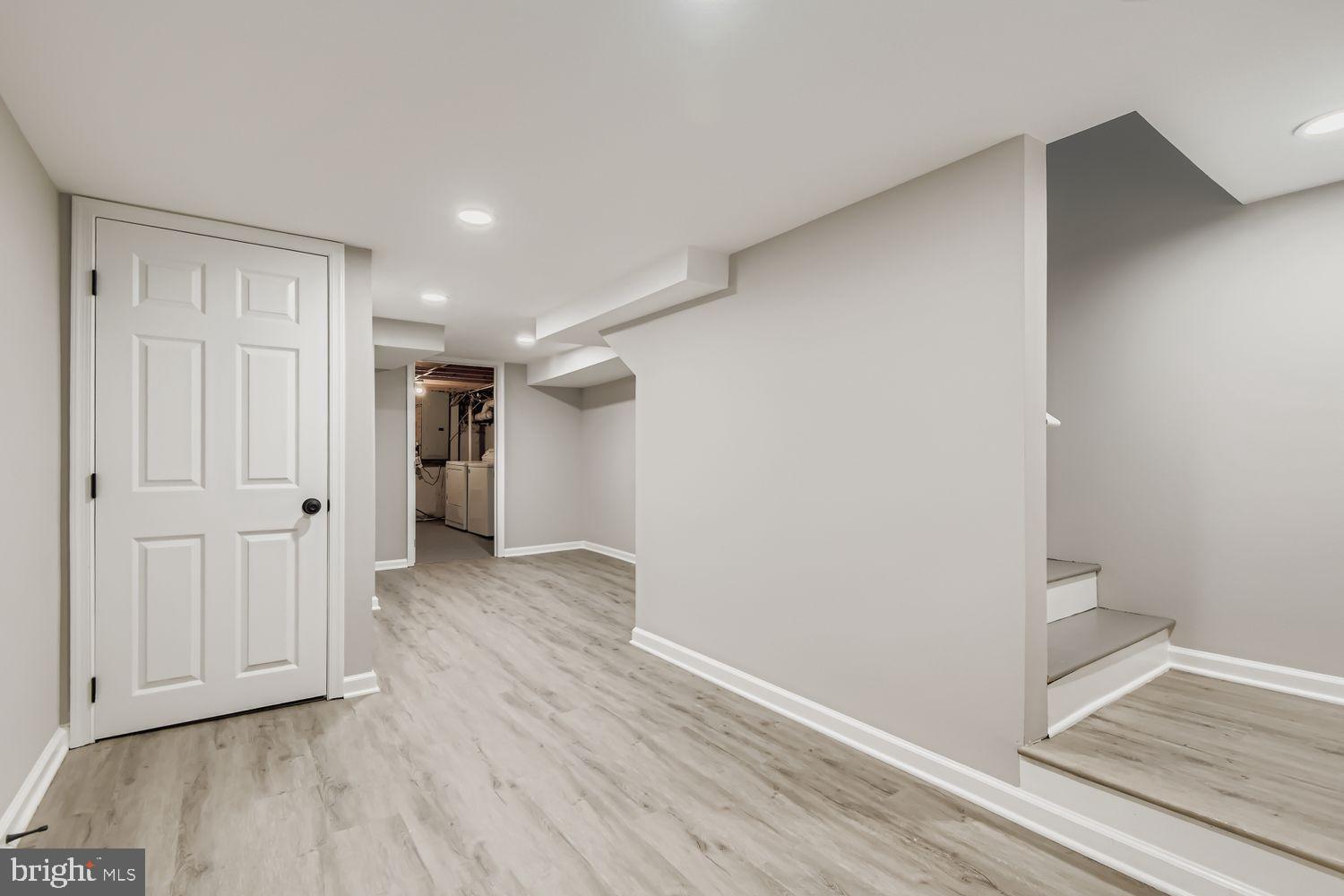 BROADWAY EAST - Residential Lease