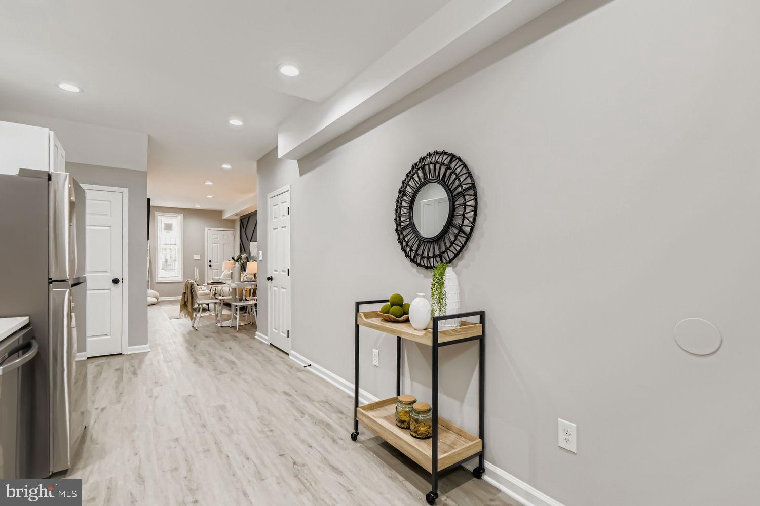 BROADWAY EAST - Residential Lease