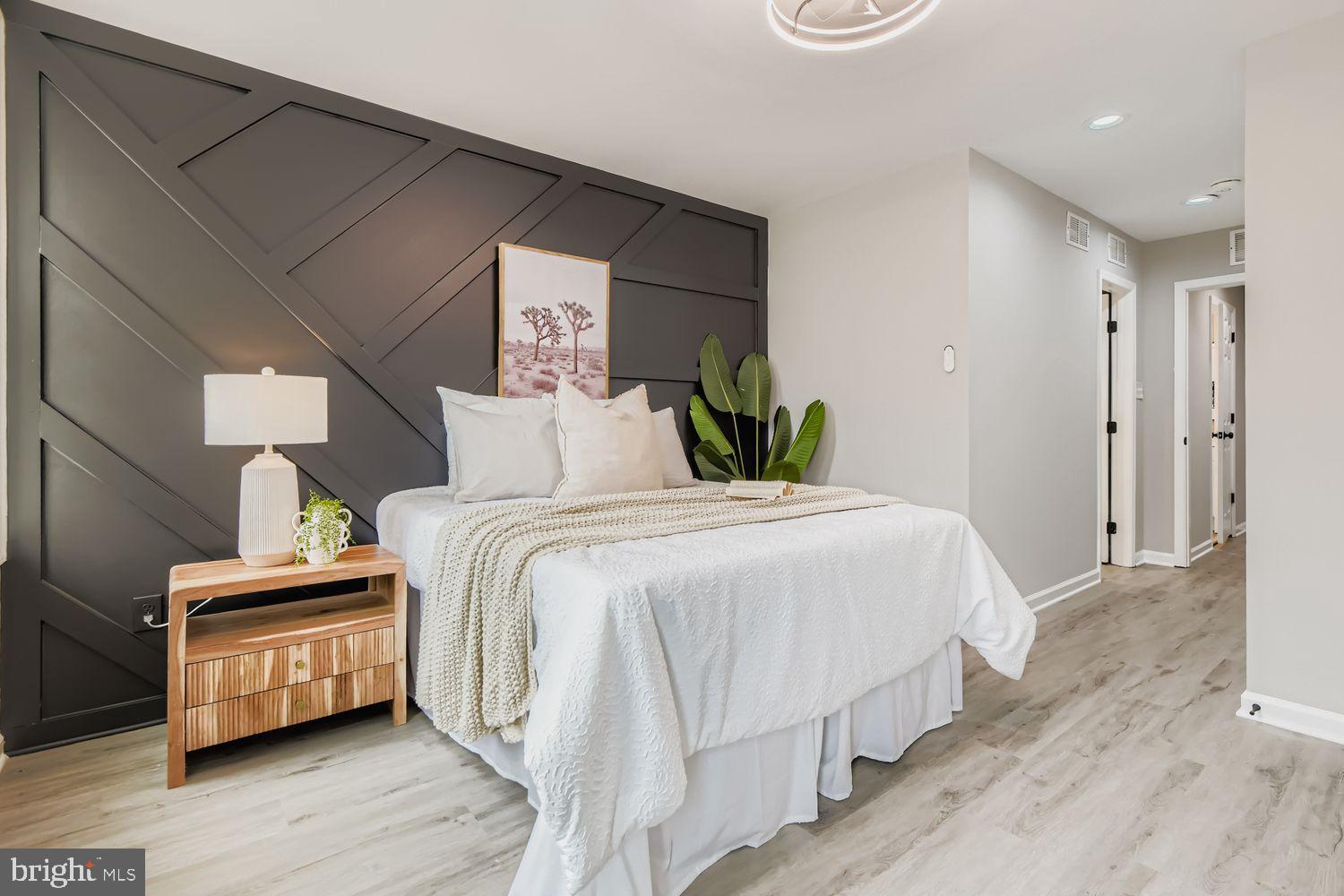 BROADWAY EAST - Residential Lease