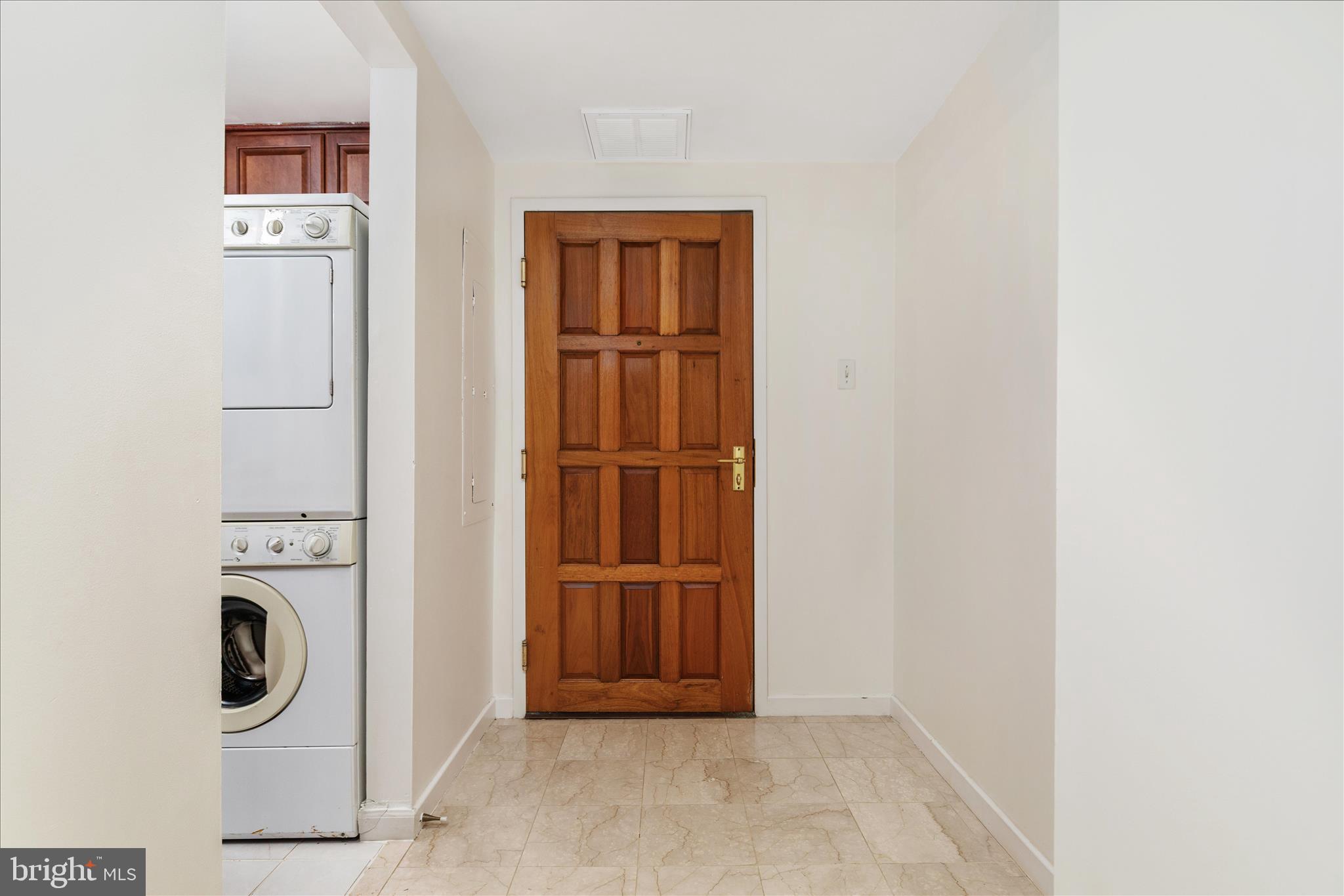 1530 KEY BOULEVARD 401