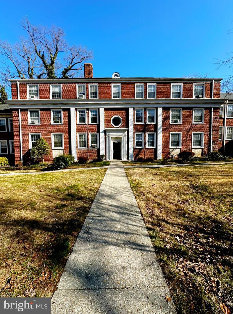 2714 31ST STREET SE B660