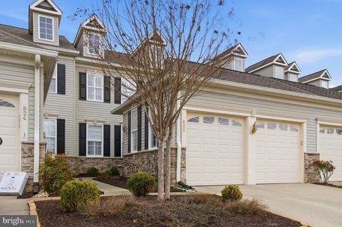 822 SQUARE NAIL COURT ODENTON MD 21113