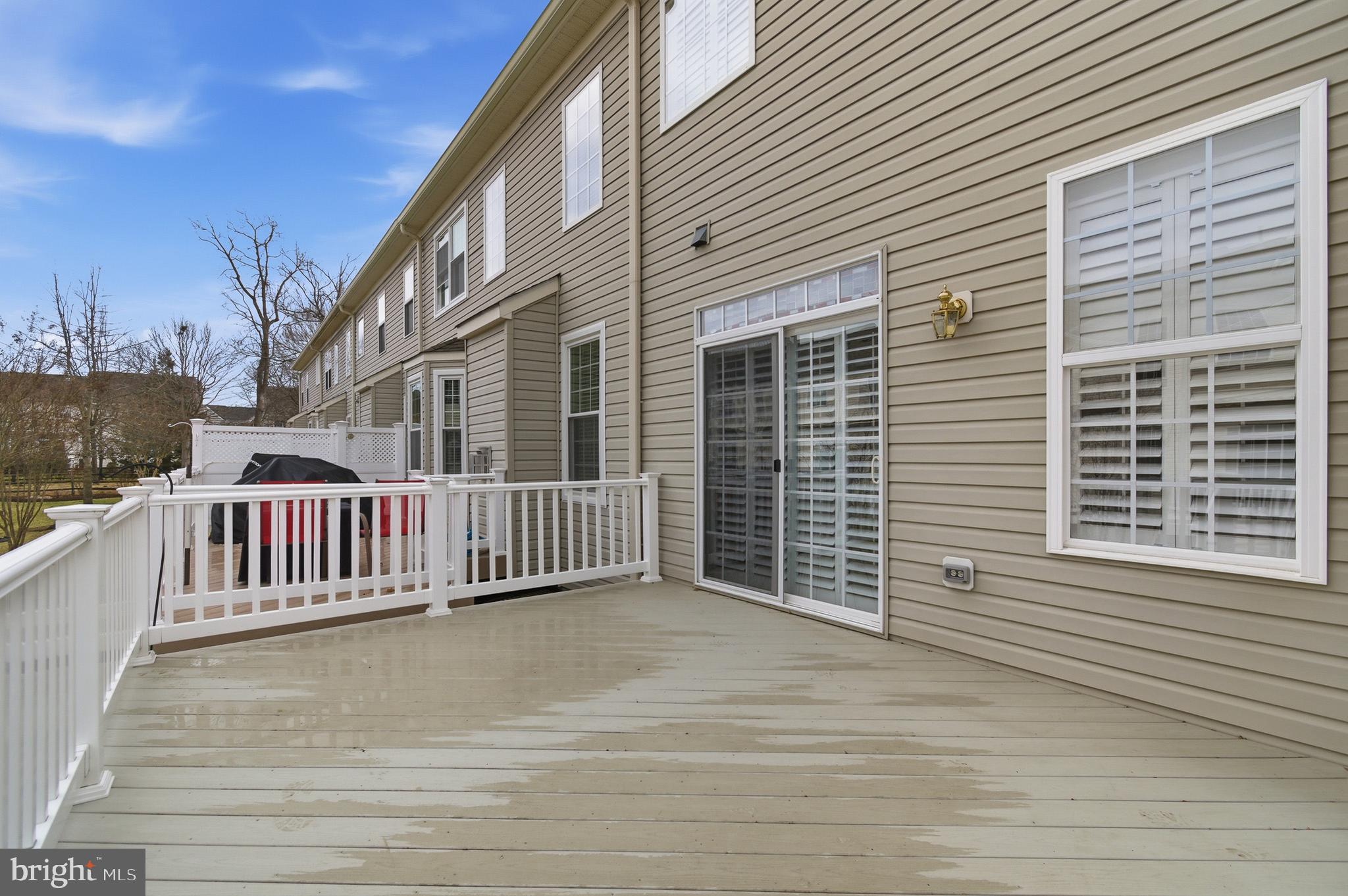 PINEY ORCHARD - Residential