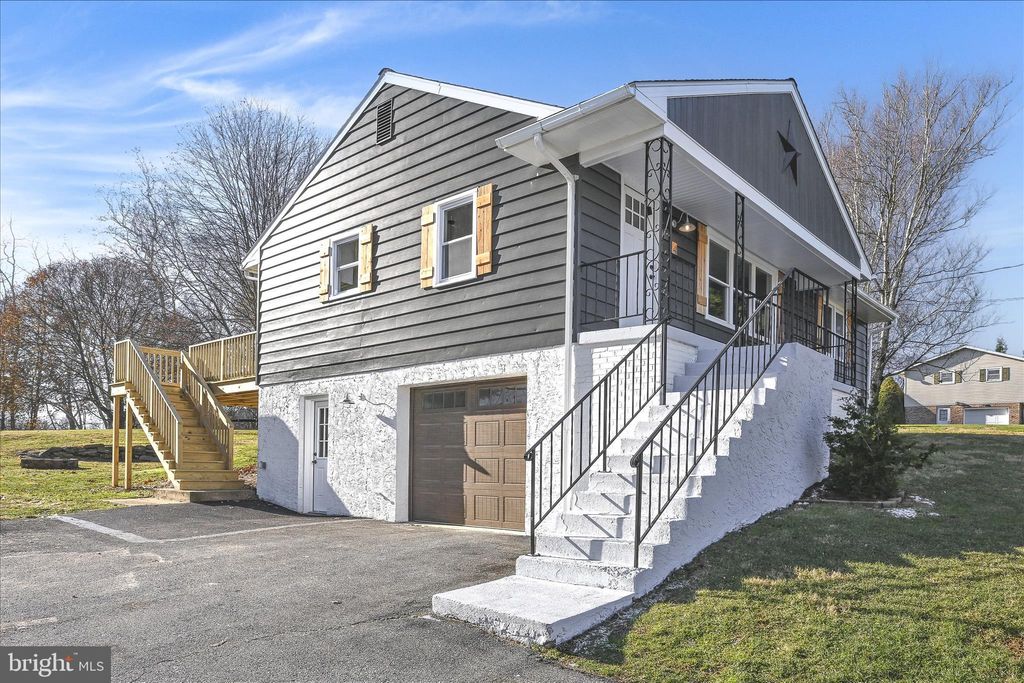 Photo of 4 Truce Road, NEW PROVIDENCE, PA 17560 (MLS # PALA2080048)