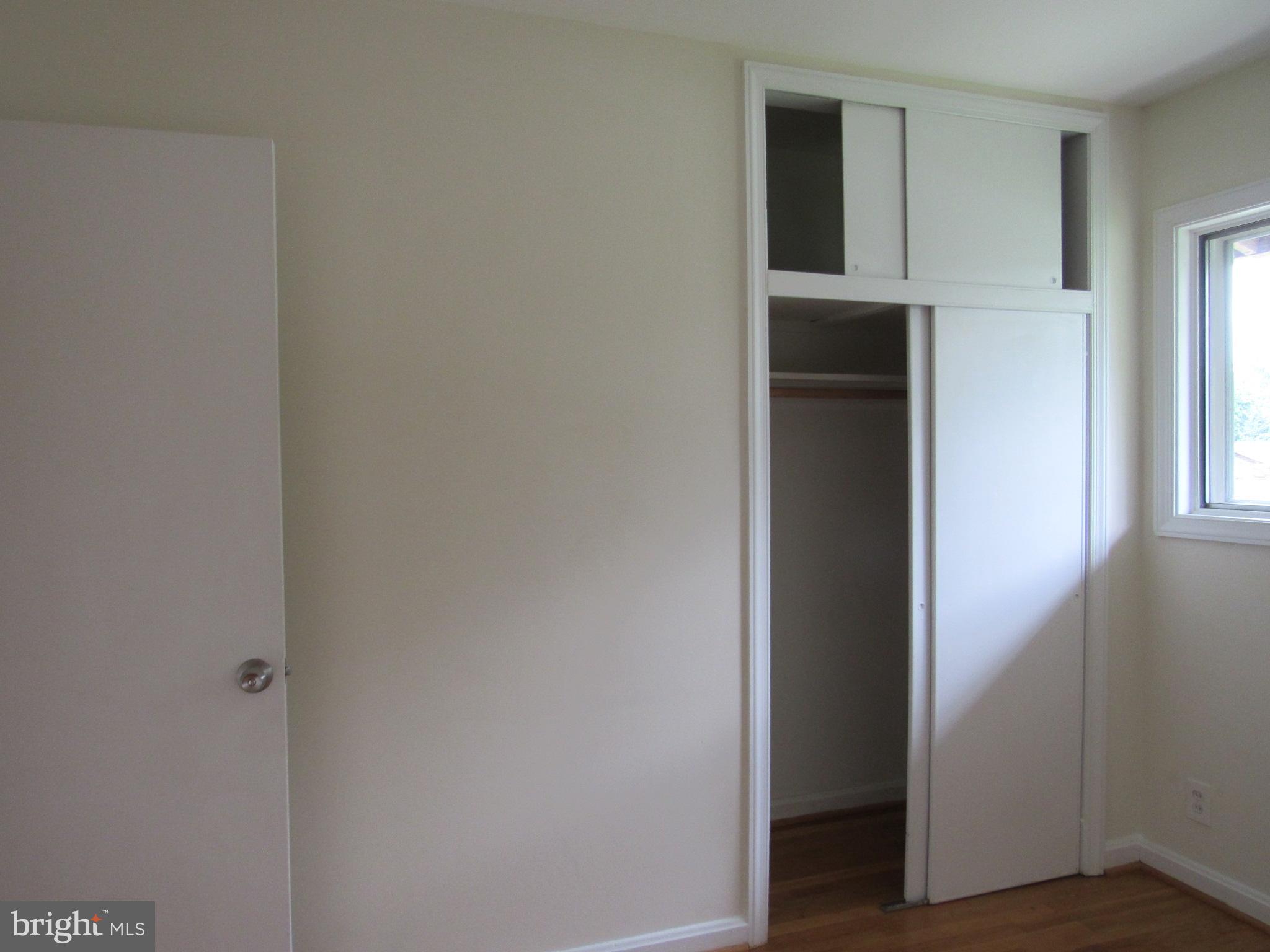 FOREST HEIGHTS - Residential Lease