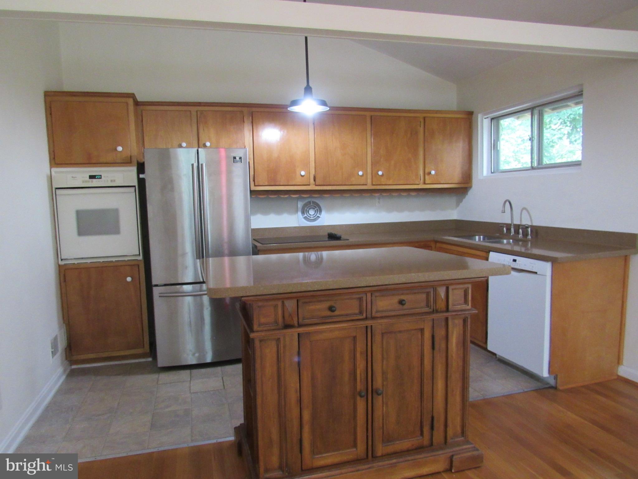 FOREST HEIGHTS - Residential Lease