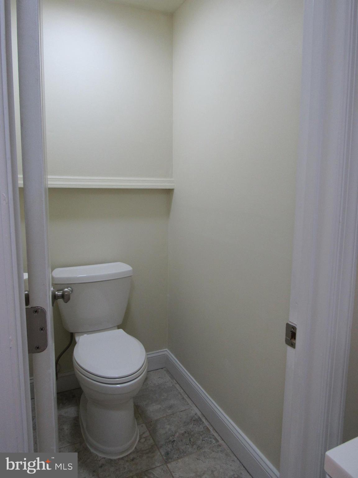 FOREST HEIGHTS - Residential Lease