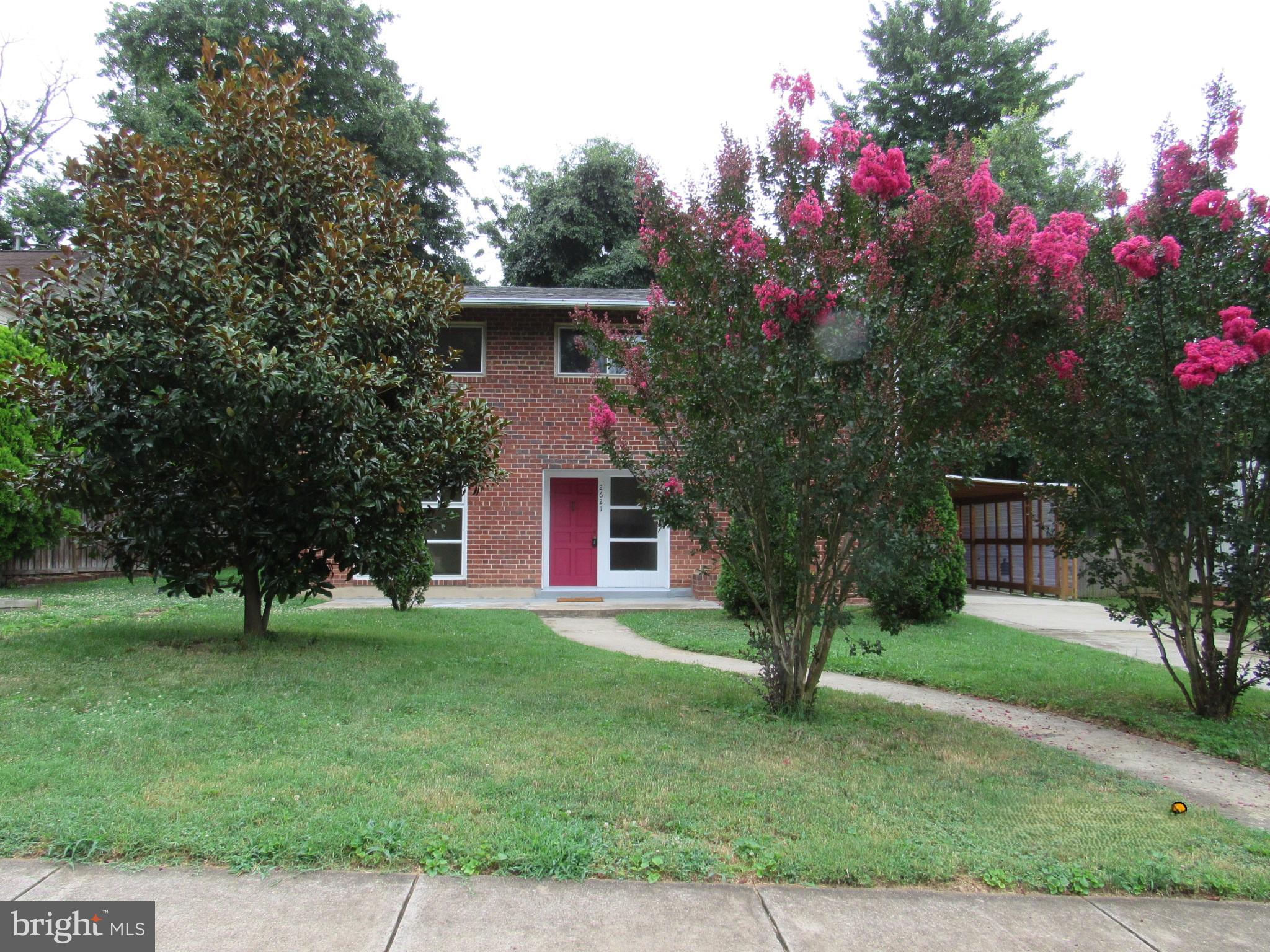 FOREST HEIGHTS - Residential Lease