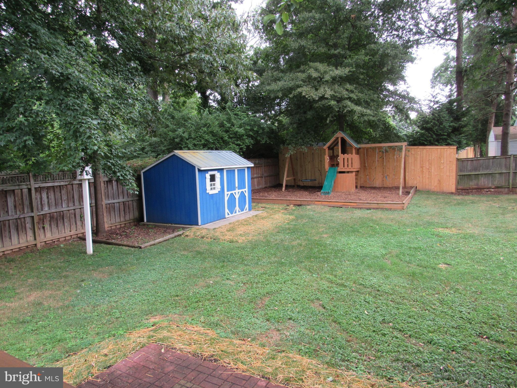 FOREST HEIGHTS - Residential Lease