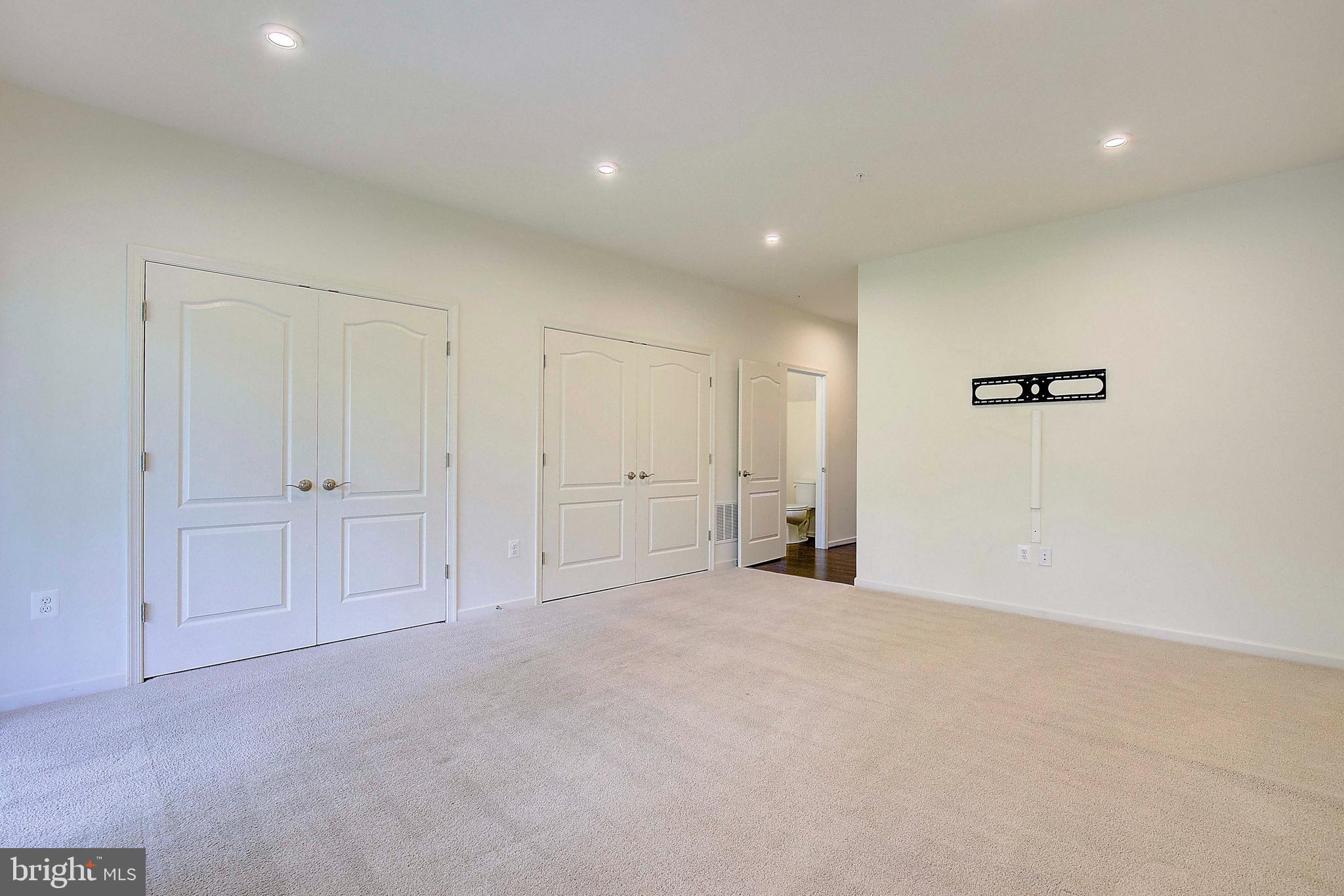 RIVERWALK AT CROFTON - Residential