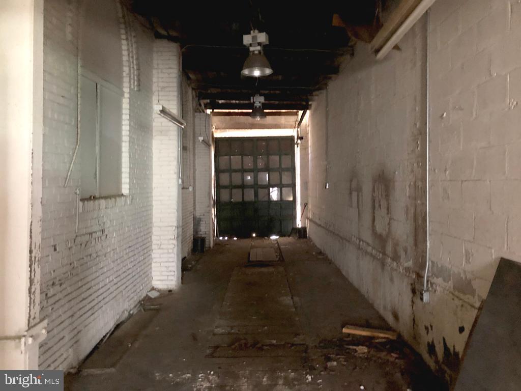 PATTERSON PARK - Commercial Sale