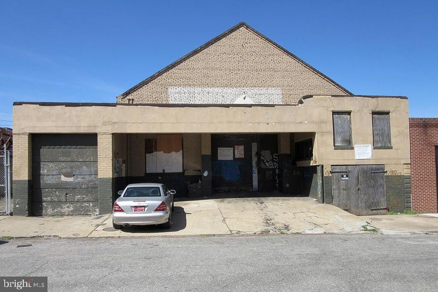 REAL ESTATE AUCTION featuring SIMULCAST ONLINE and ONSITE bidding!! Online Bidding opening Friday, April 16, 2021 Live Onsite and Simulcast Online Bidding to take place Wednesday, April 21, 2021 at 10:30 AM. List price is opening bid only. A $10,000 deposit, or ten percent (10%) of the Purchase Price (whichever is greater), in cashier's check, or wire transfer, will be required of the purchaser by 4:30 PM on the auction date.