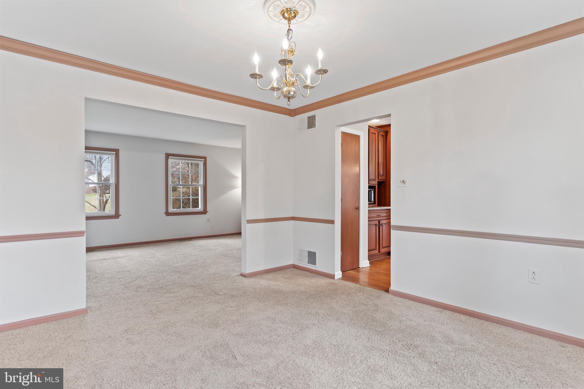 COUNTRY CLUB PARK - Residential