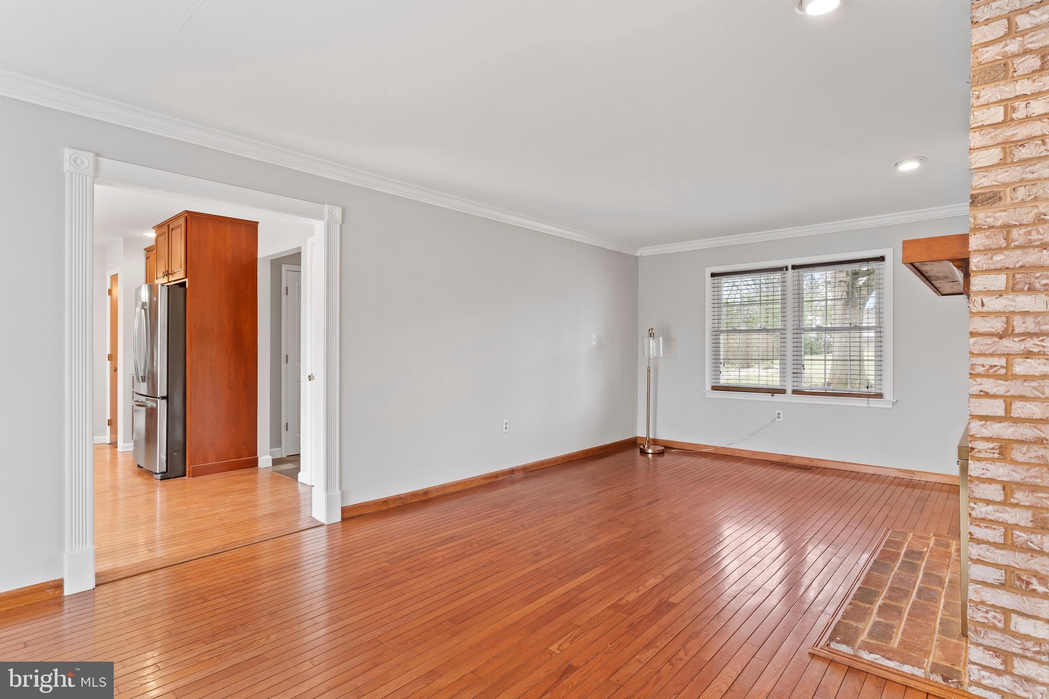 COUNTRY CLUB PARK - Residential