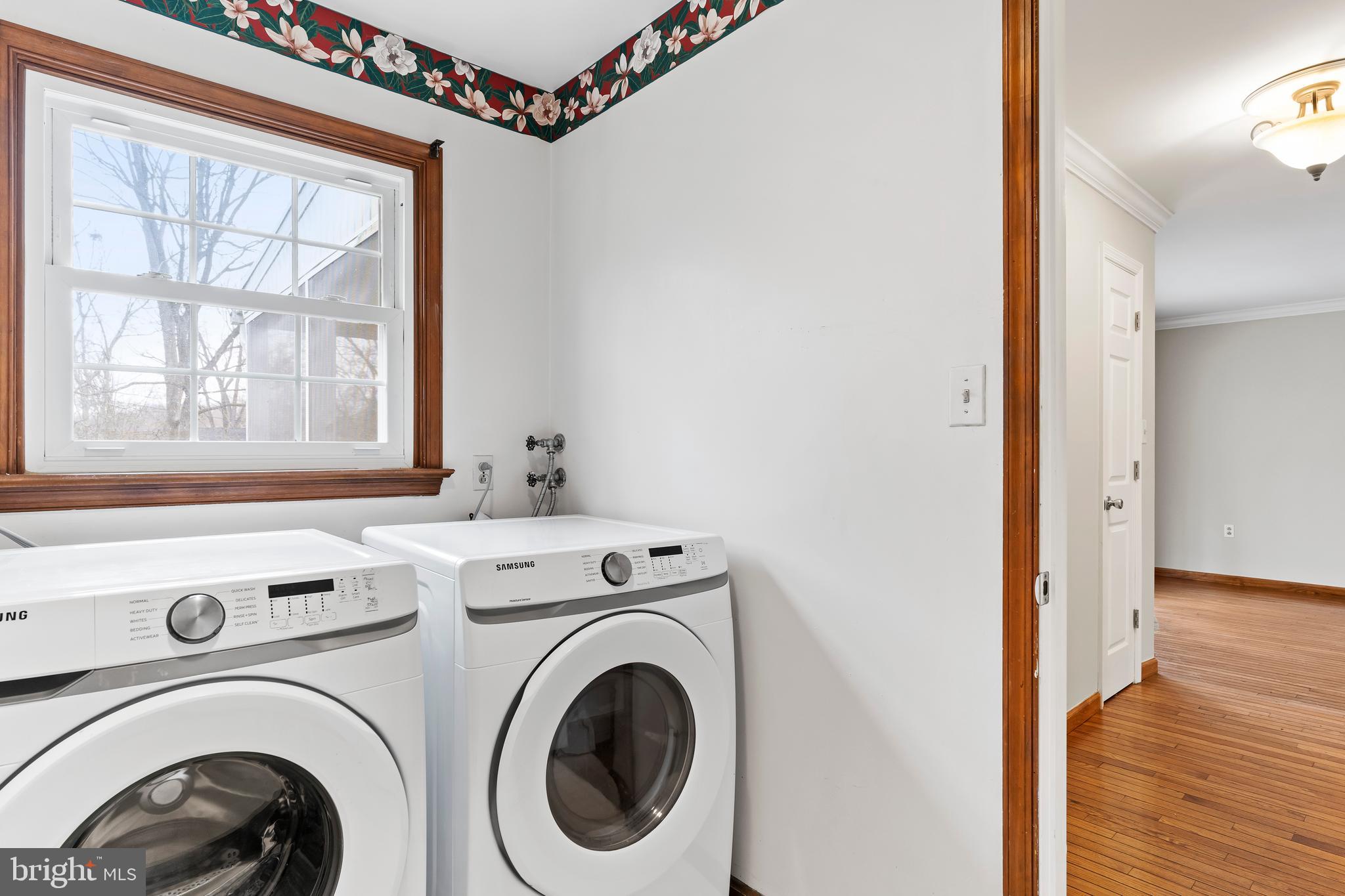 COUNTRY CLUB PARK - Residential