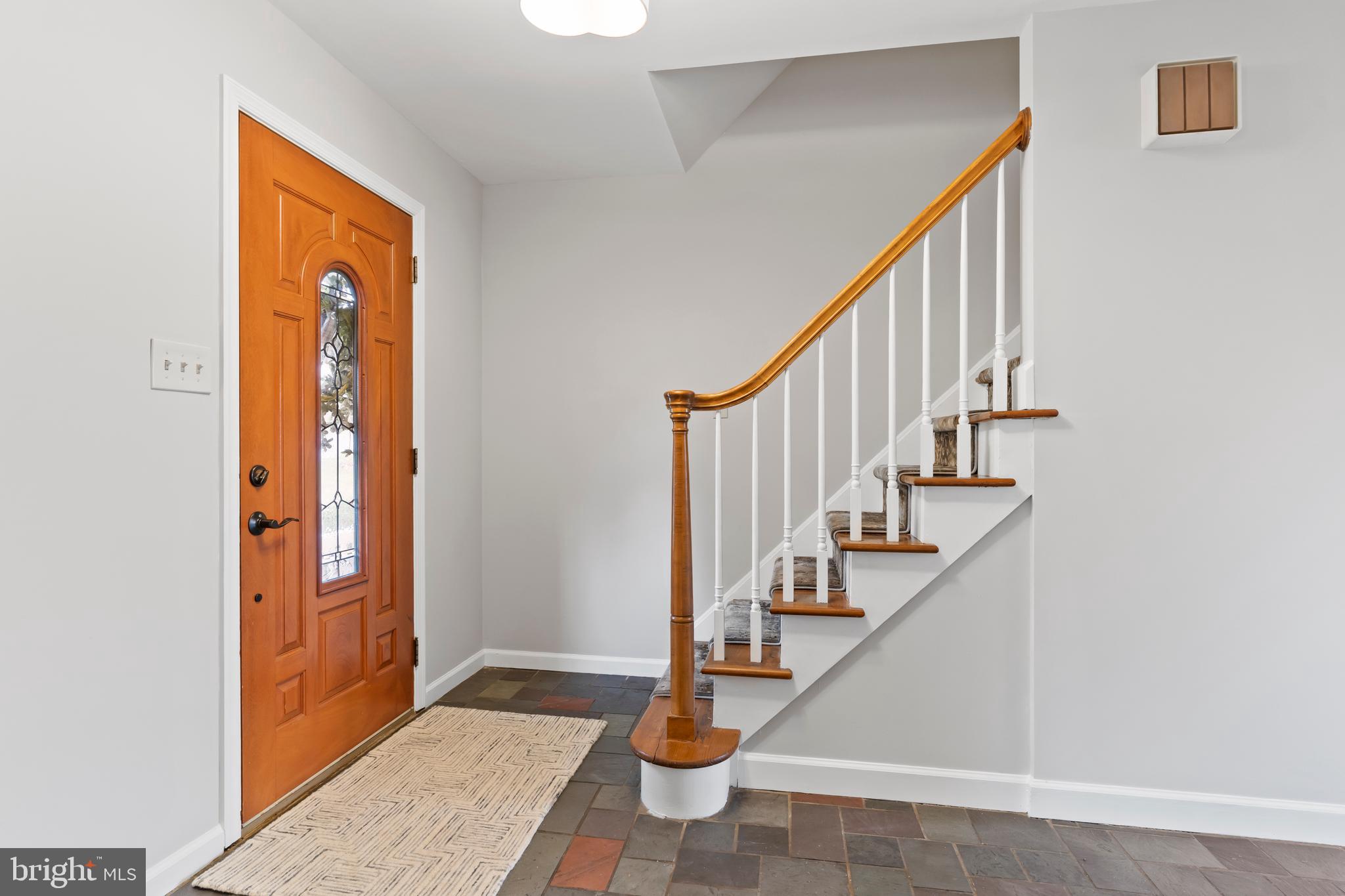 COUNTRY CLUB PARK - Residential