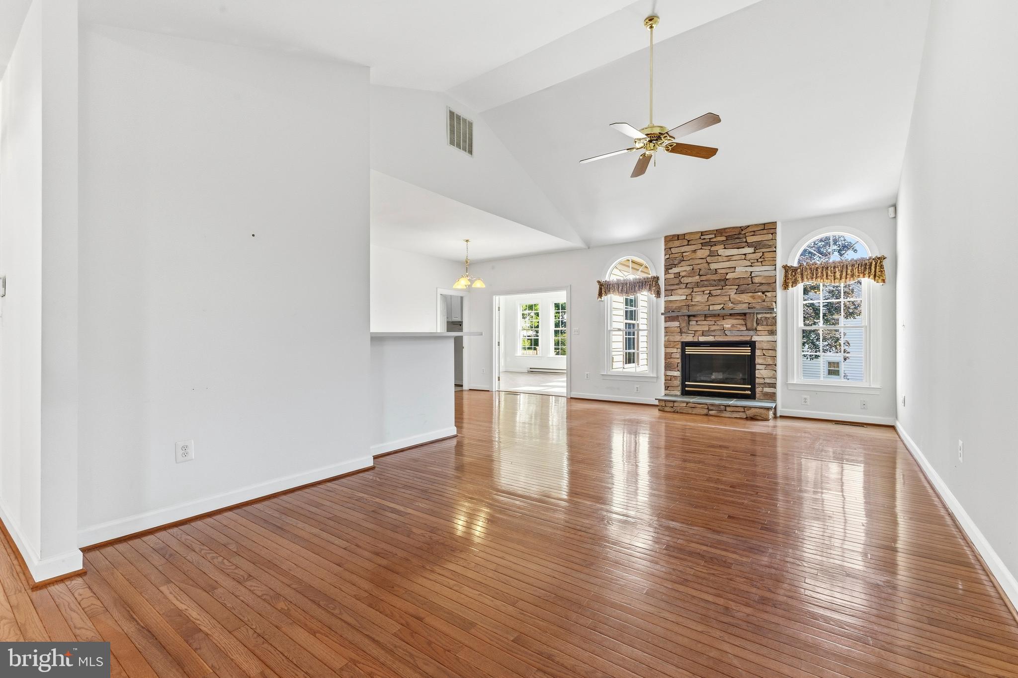 14606 CEDAR KNOLL DRIVE