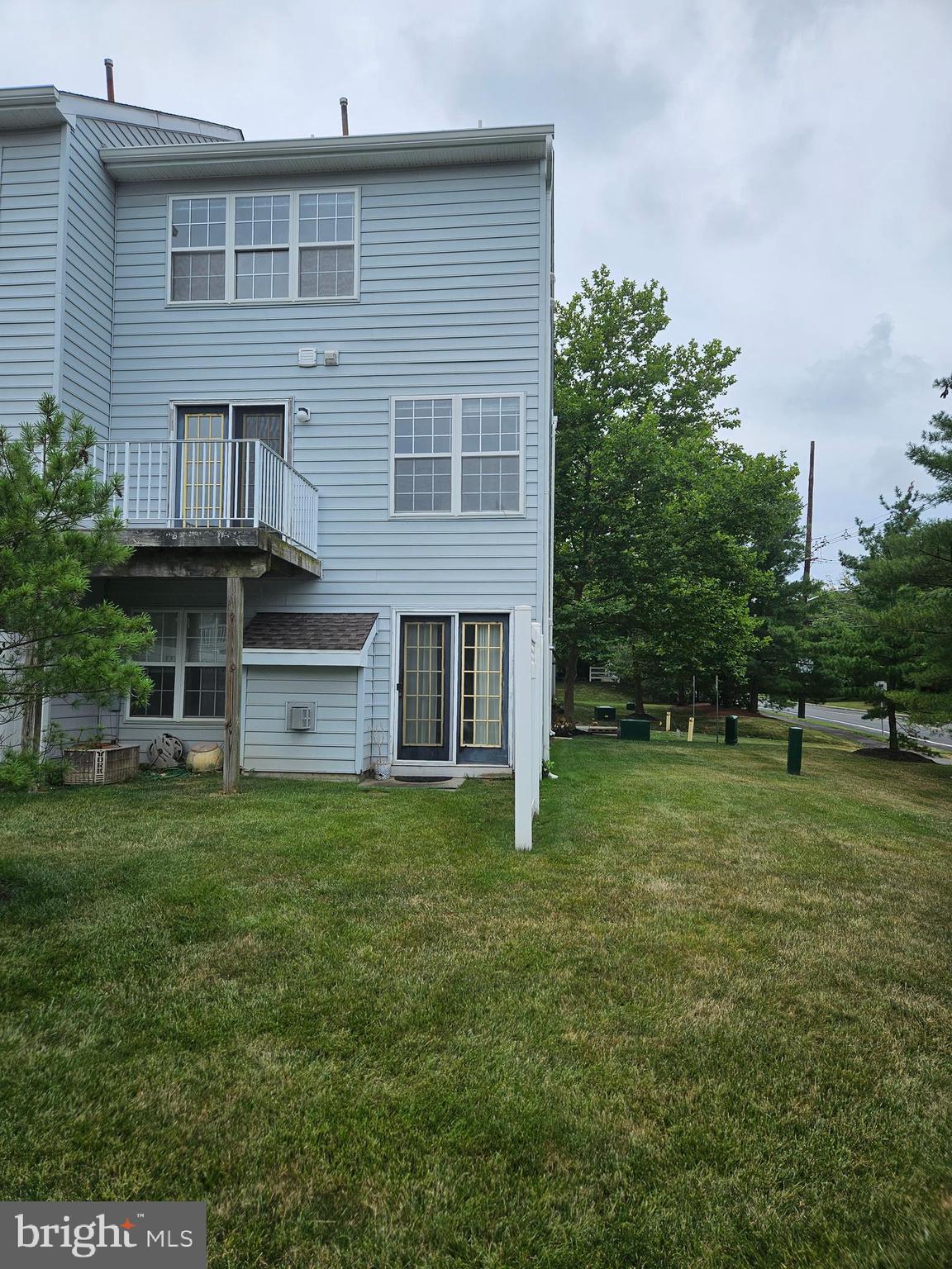 239 WILLIAM LIVINGSTON COURT