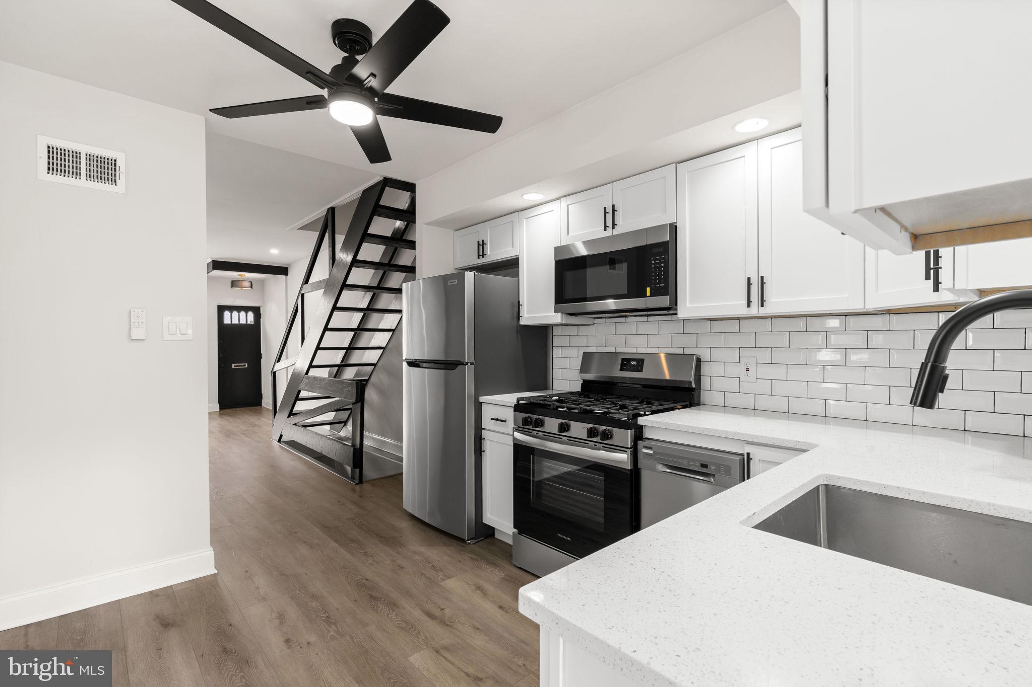LOWER MOYAMENSING - Residential