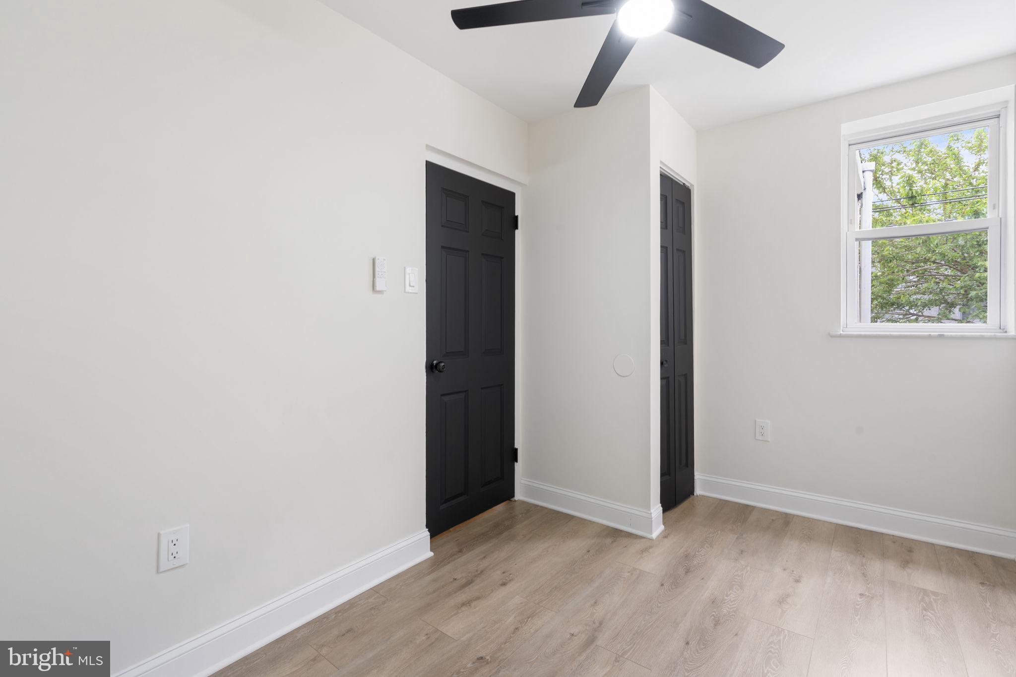 LOWER MOYAMENSING - Residential