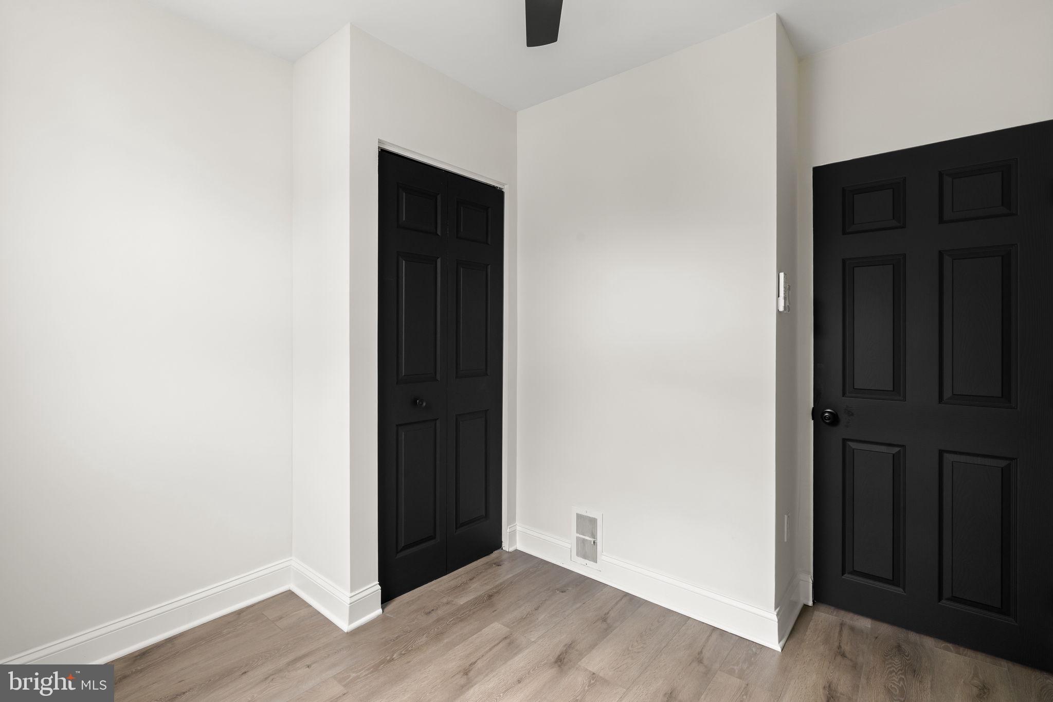 LOWER MOYAMENSING - Residential