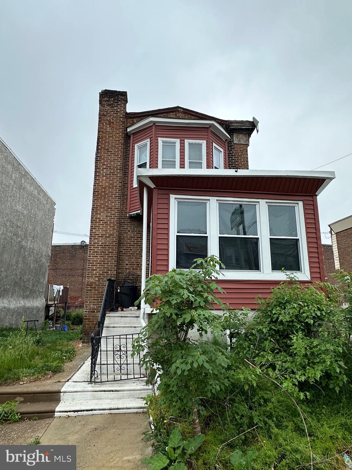 Investor Alert !!!!!! Residential Property for sale in South West Philly. Rehab opportunity to add to you investment portfolio. Come take a look and imagine the possibilities to create your flip opportunities. There is other homes being rehabbed in this area. Do not miss your chance. A 5k EMD is required to be held with the title in Escrow.